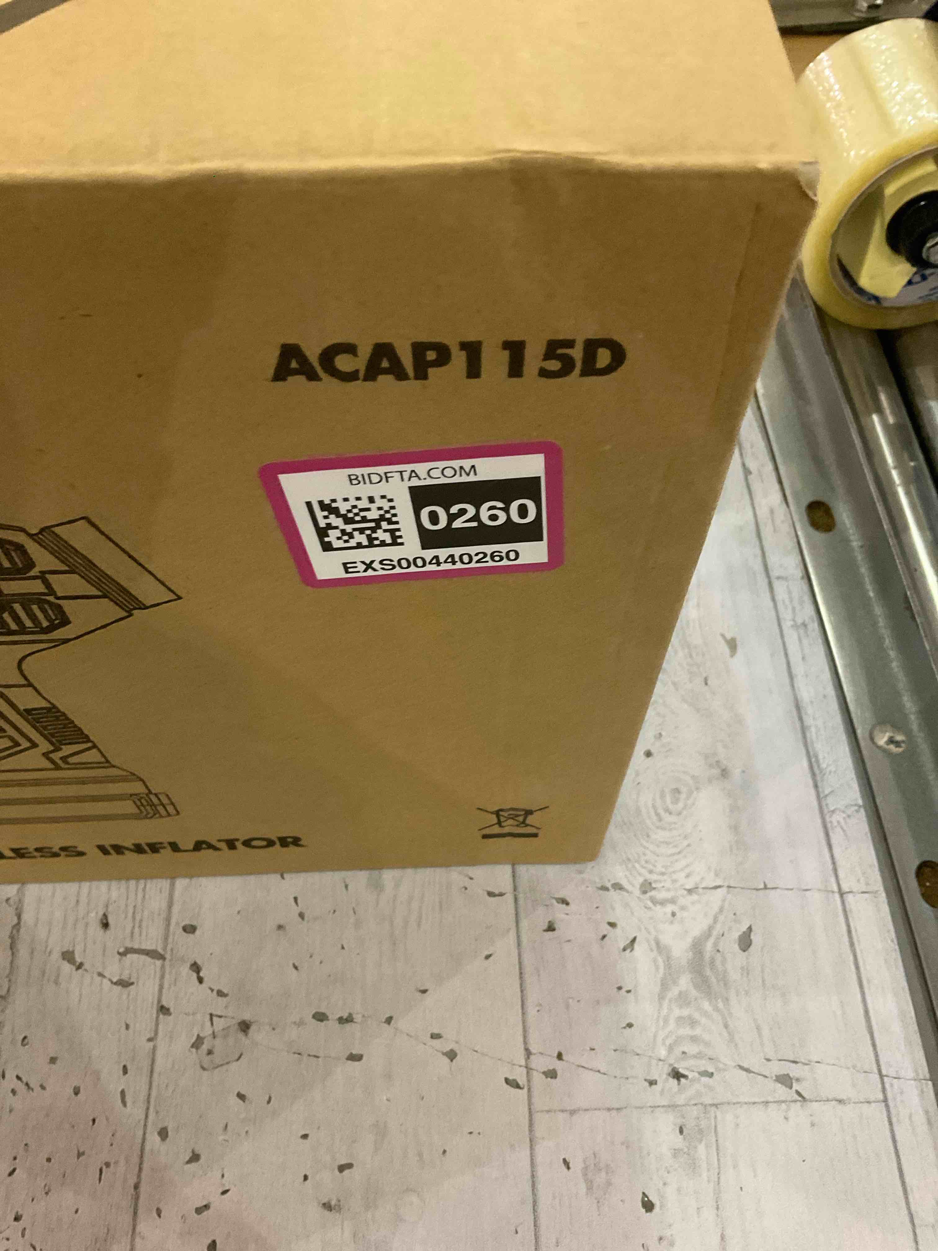 https://s3.amazonaws.com/lotting-images-prod/BargainHunt/EXS00440260_1710937679789.jpeg