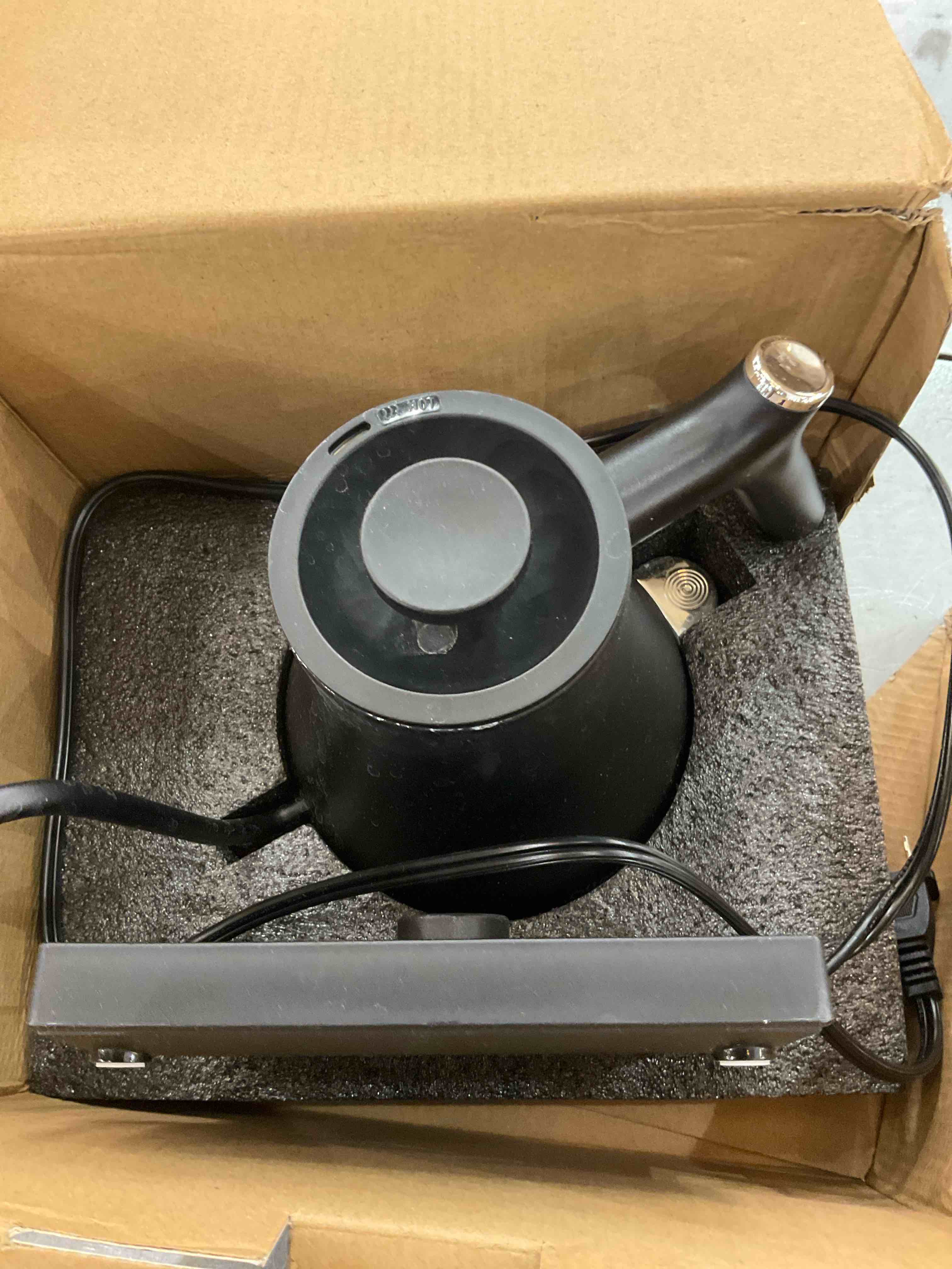 https://s3.amazonaws.com/lotting-images-prod/BargainHunt/EXS00440918_1711040897435.jpeg