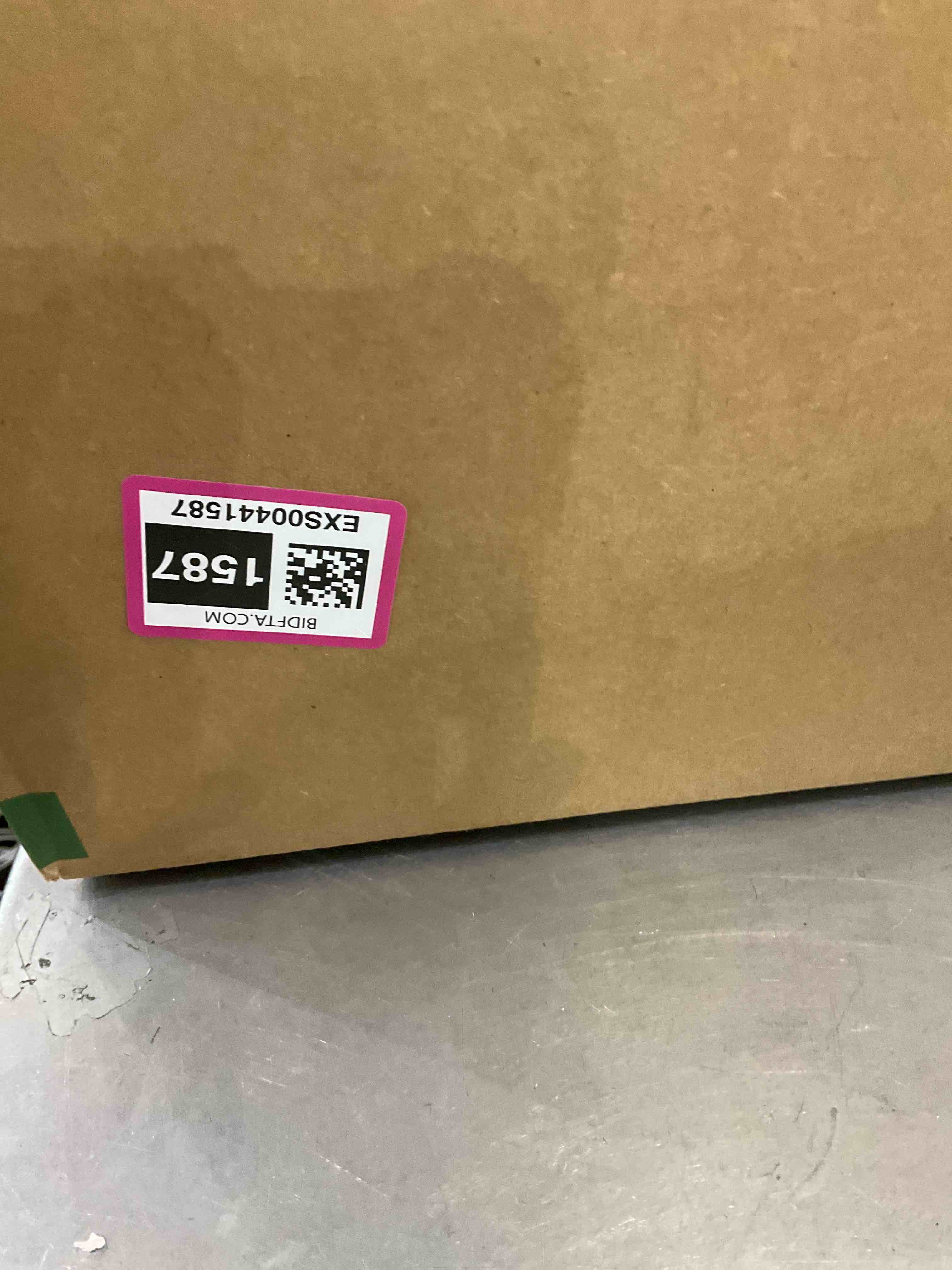https://s3.amazonaws.com/lotting-images-prod/BargainHunt/EXS00441587_1712768940992.jpeg