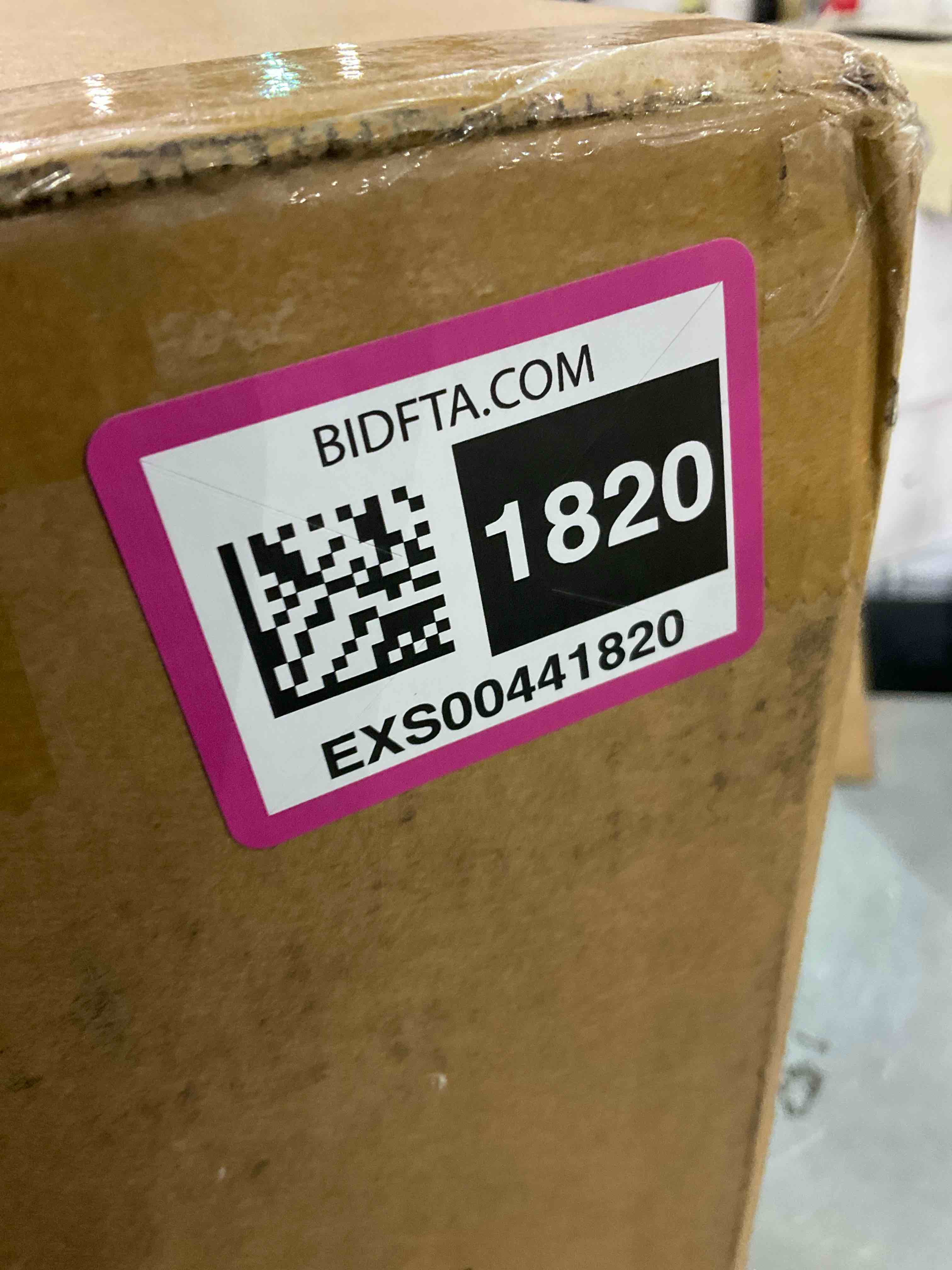 https://s3.amazonaws.com/lotting-images-prod/BargainHunt/EXS00441820_1712666394639.jpeg