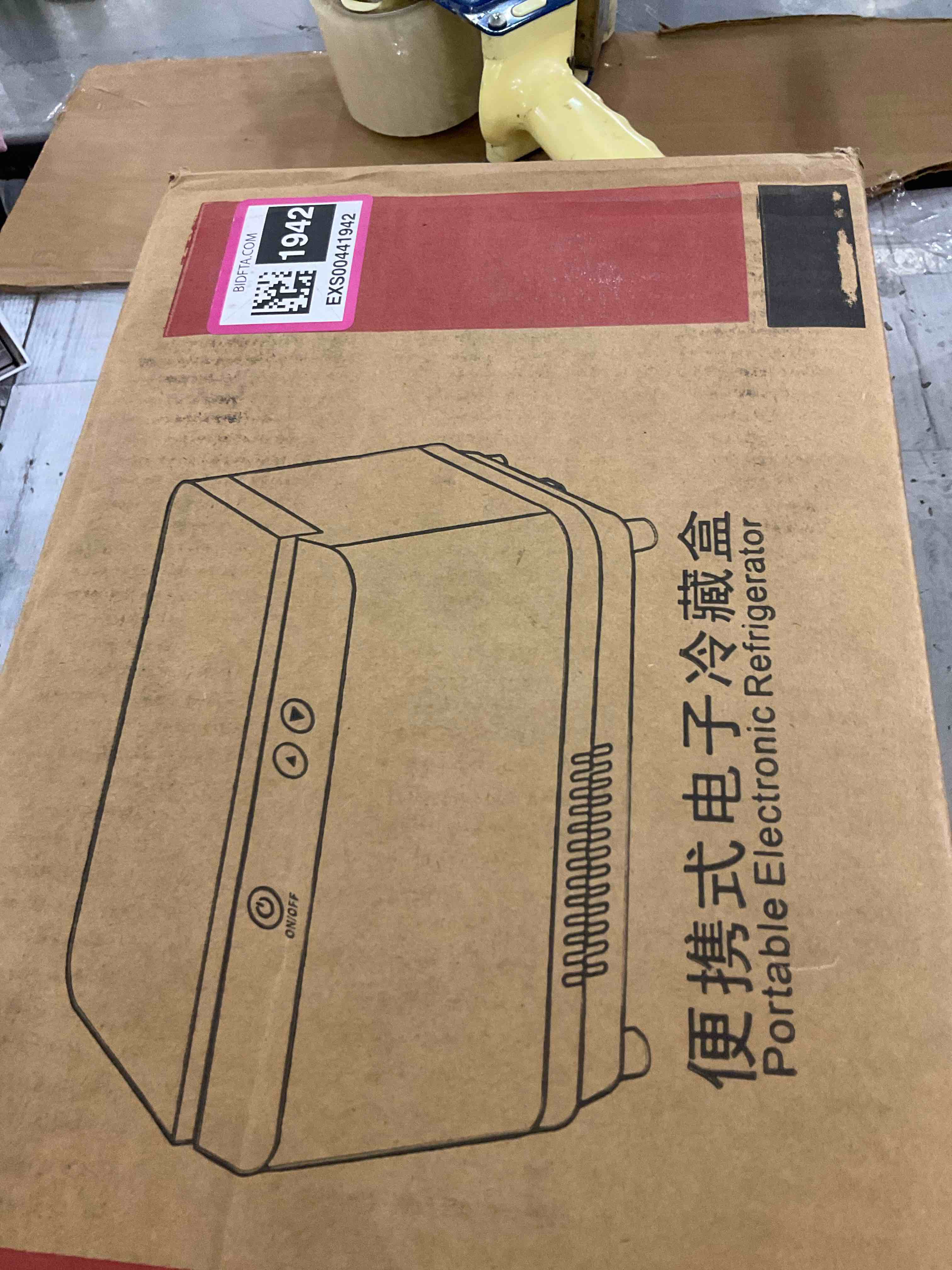https://s3.amazonaws.com/lotting-images-prod/BargainHunt/EXS00441942_1713448958715.jpeg