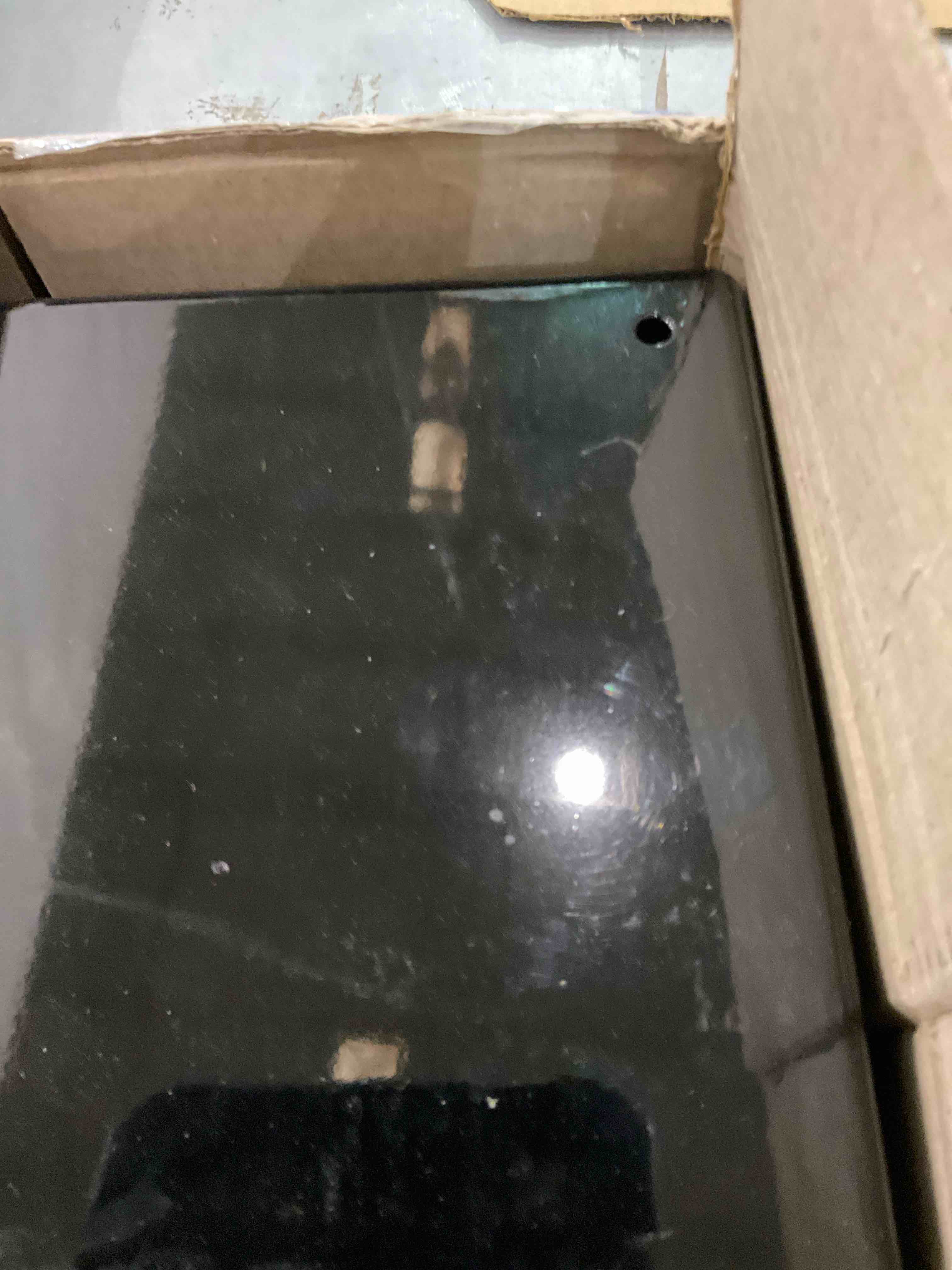 https://s3.amazonaws.com/lotting-images-prod/BargainHunt/EXS00442272_1716376527193.jpeg