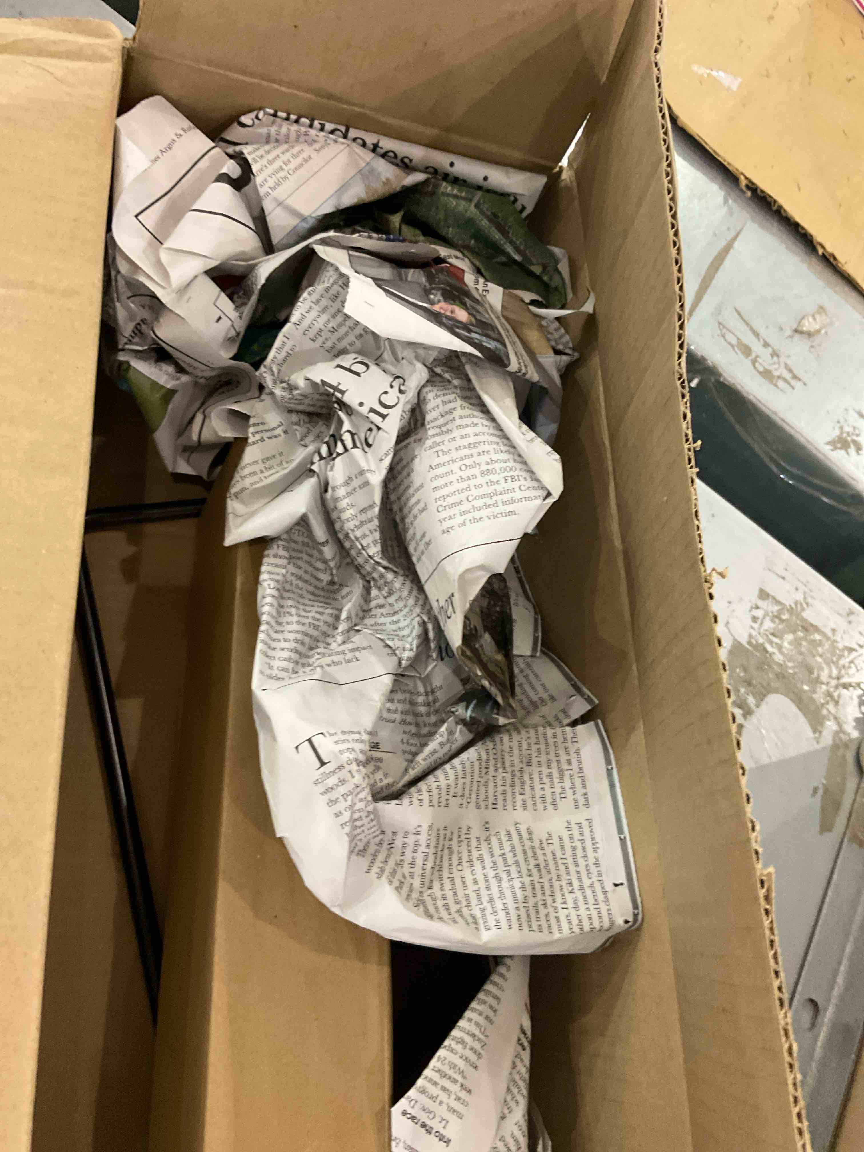 Coleman Skydome Camping Tent, 2/4/6/8 Person Weatherproof Tent with 5 Minute Setup, Includes Pre-Attached Poles, Rainfly, Carry Bag & Roomy Interior