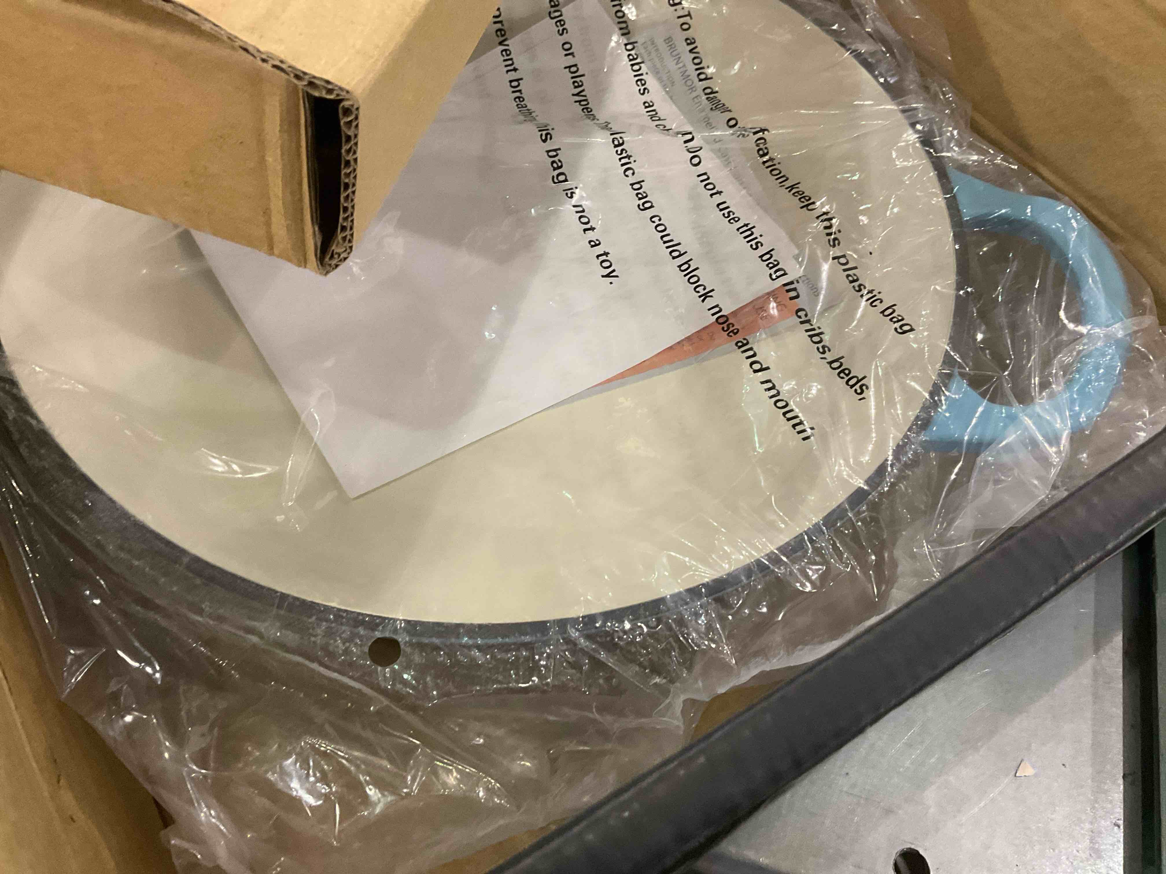 https://s3.amazonaws.com/lotting-images-prod/BargainHunt/EXS00442748_1709212887890.jpeg