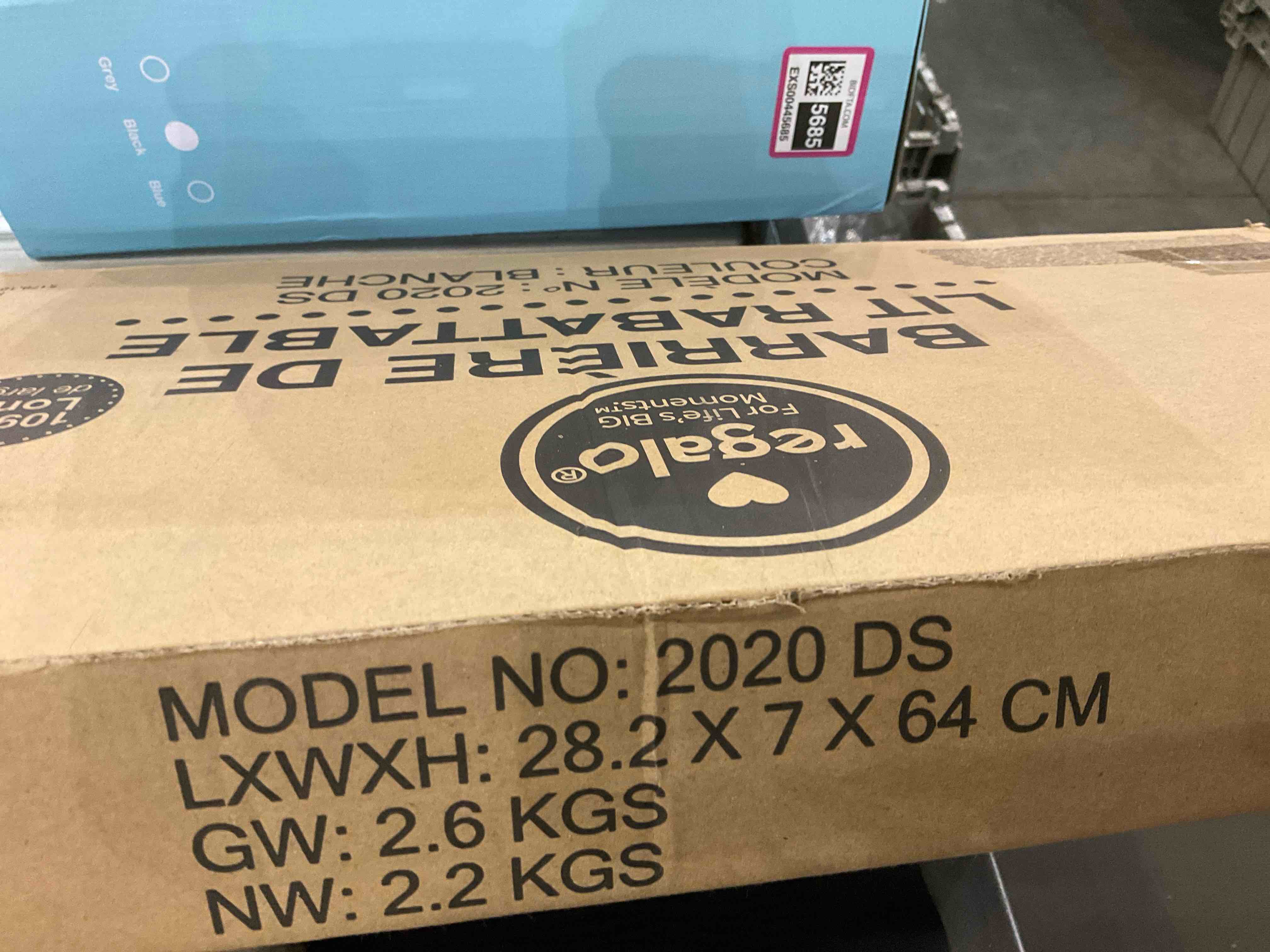 https://s3.amazonaws.com/lotting-images-prod/BargainHunt/EXS00442913_1709576690897.jpeg
