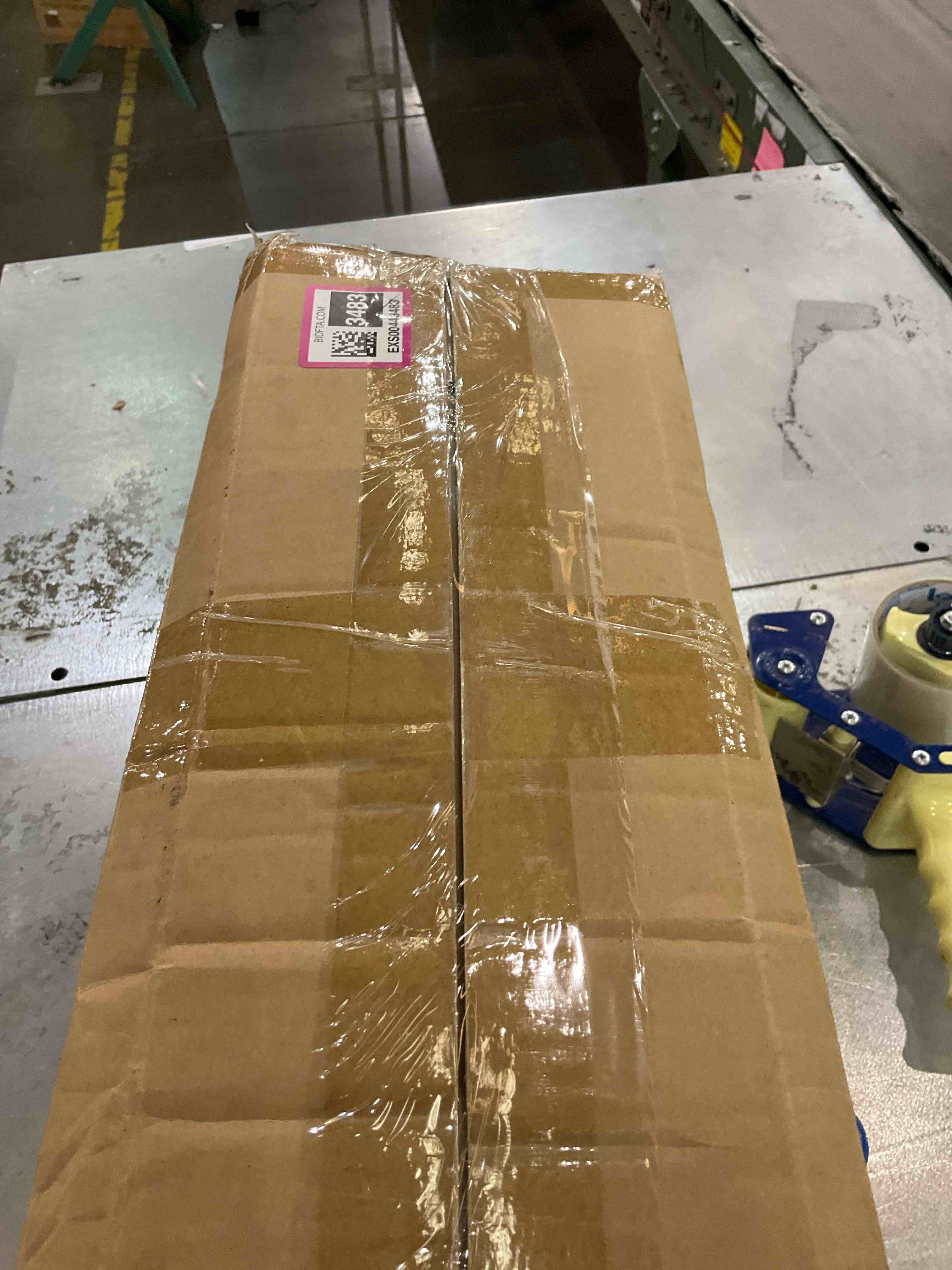 https://s3.amazonaws.com/lotting-images-prod/BargainHunt/EXS00443483_1712068877909.jpeg