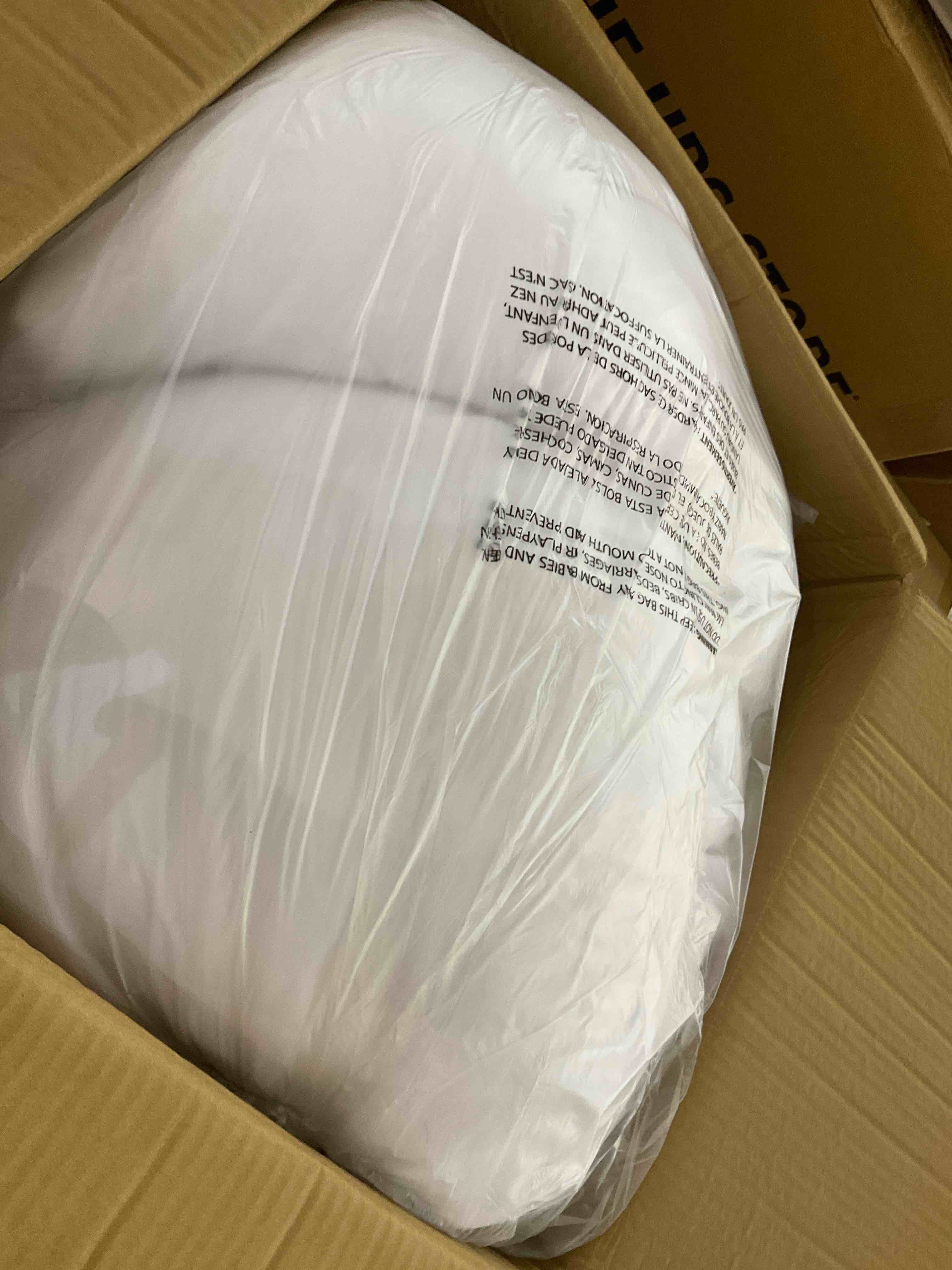 https://s3.amazonaws.com/lotting-images-prod/BargainHunt/EXS00444309_1710254613468.jpeg
