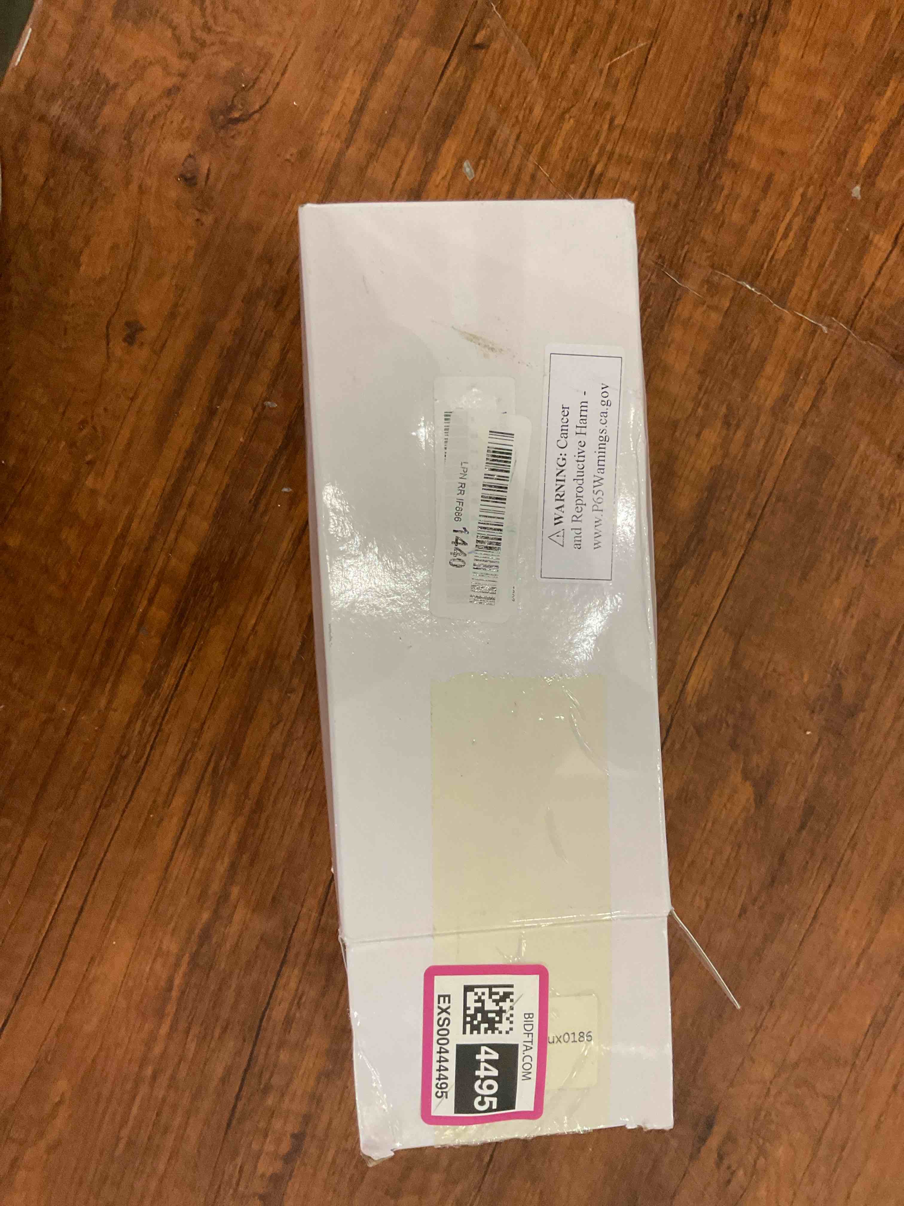 https://s3.amazonaws.com/lotting-images-prod/BargainHunt/EXS00444495_1712763370286.jpeg