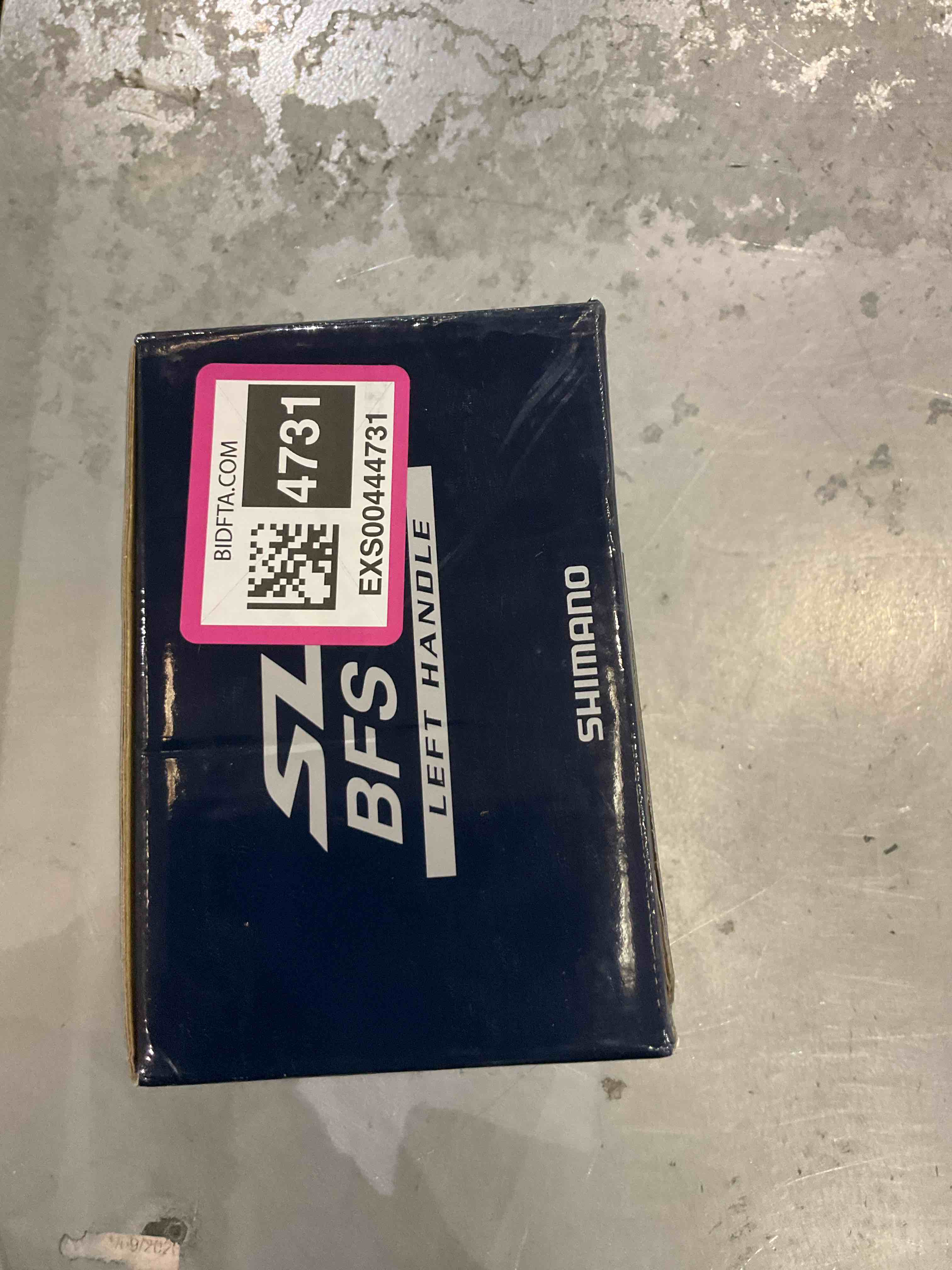 https://s3.amazonaws.com/lotting-images-prod/BargainHunt/EXS00444731_1710515758029.jpeg