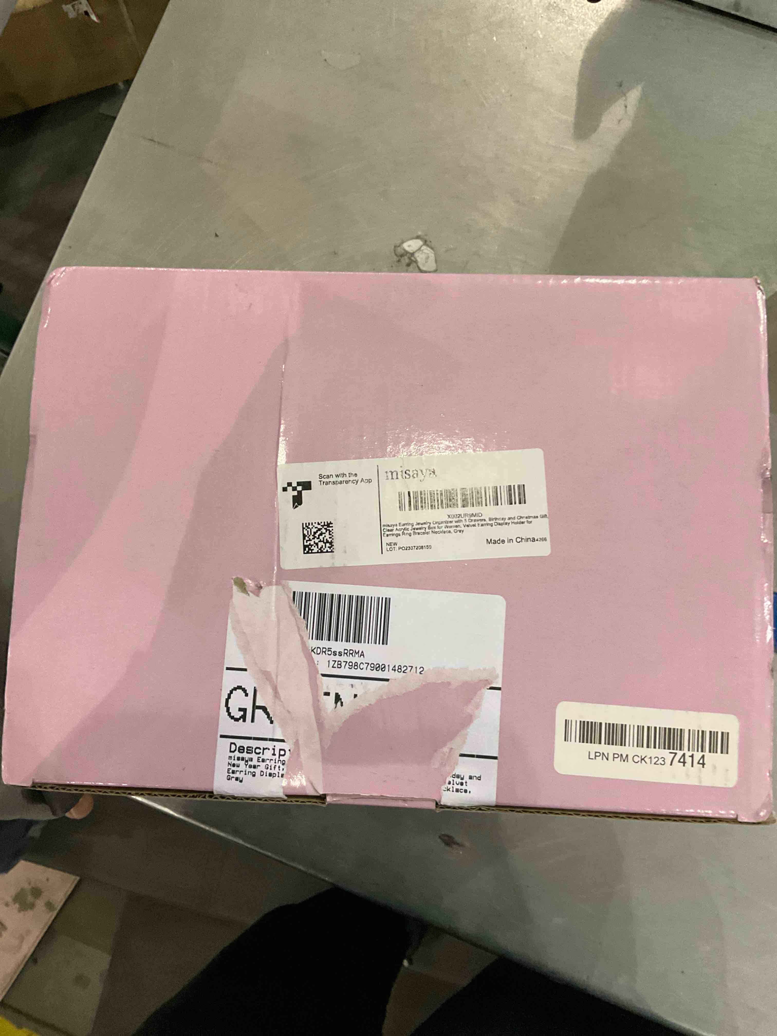 https://s3.amazonaws.com/lotting-images-prod/BargainHunt/EXS00445673_1709644699482.jpeg