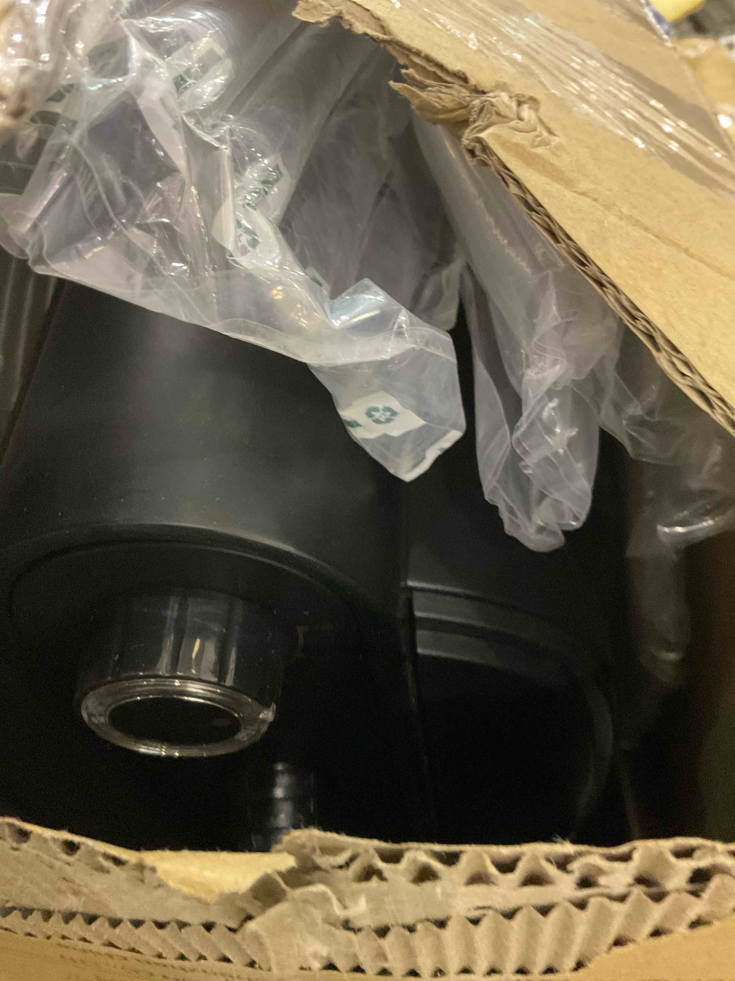 https://s3.amazonaws.com/lotting-images-prod/BargainHunt/EXS00445753_1709668793402.jpeg