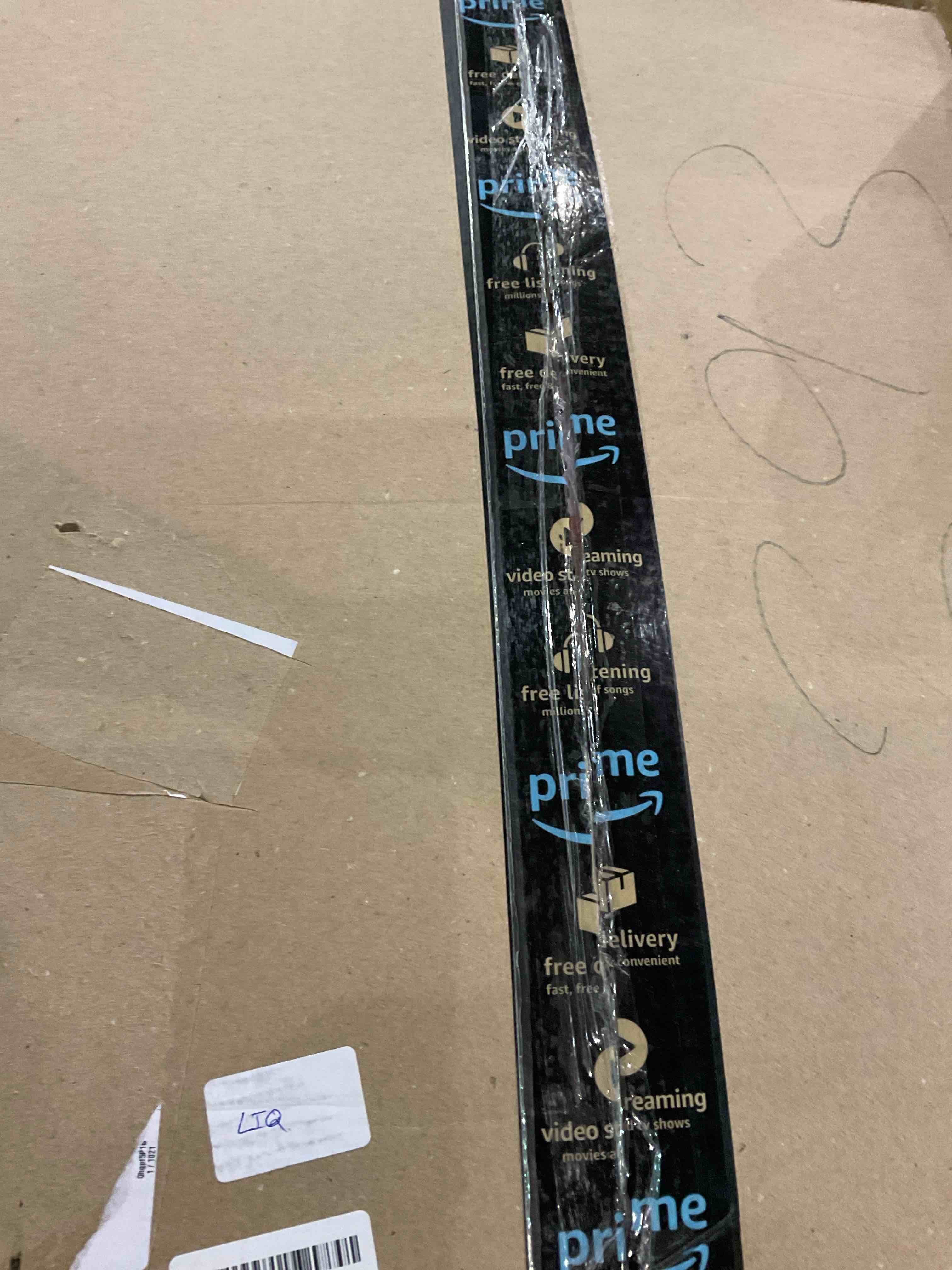 https://s3.amazonaws.com/lotting-images-prod/BargainHunt/EXS00445866_1709727587185.jpeg