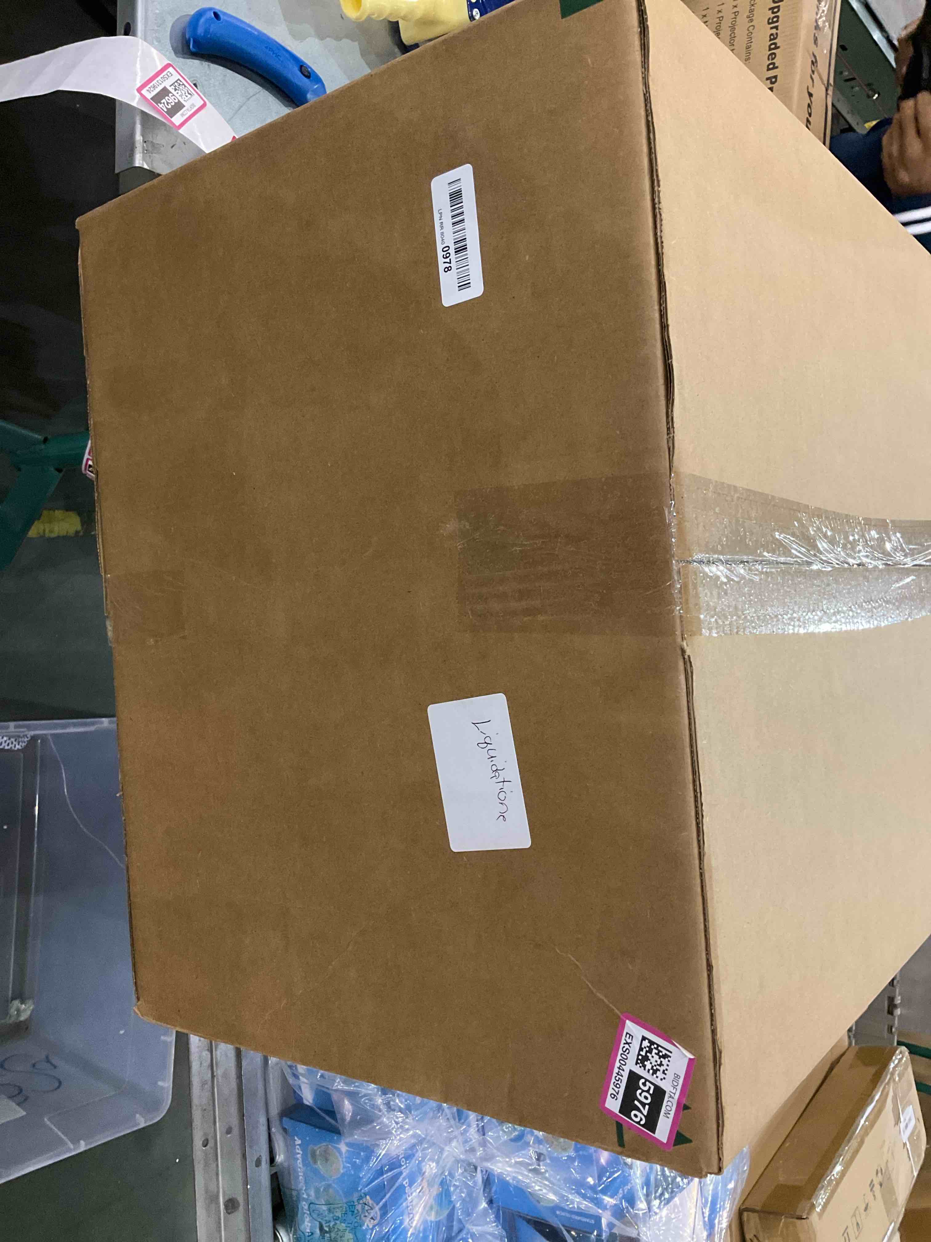 https://s3.amazonaws.com/lotting-images-prod/BargainHunt/EXS00445976_1710159739036.jpeg