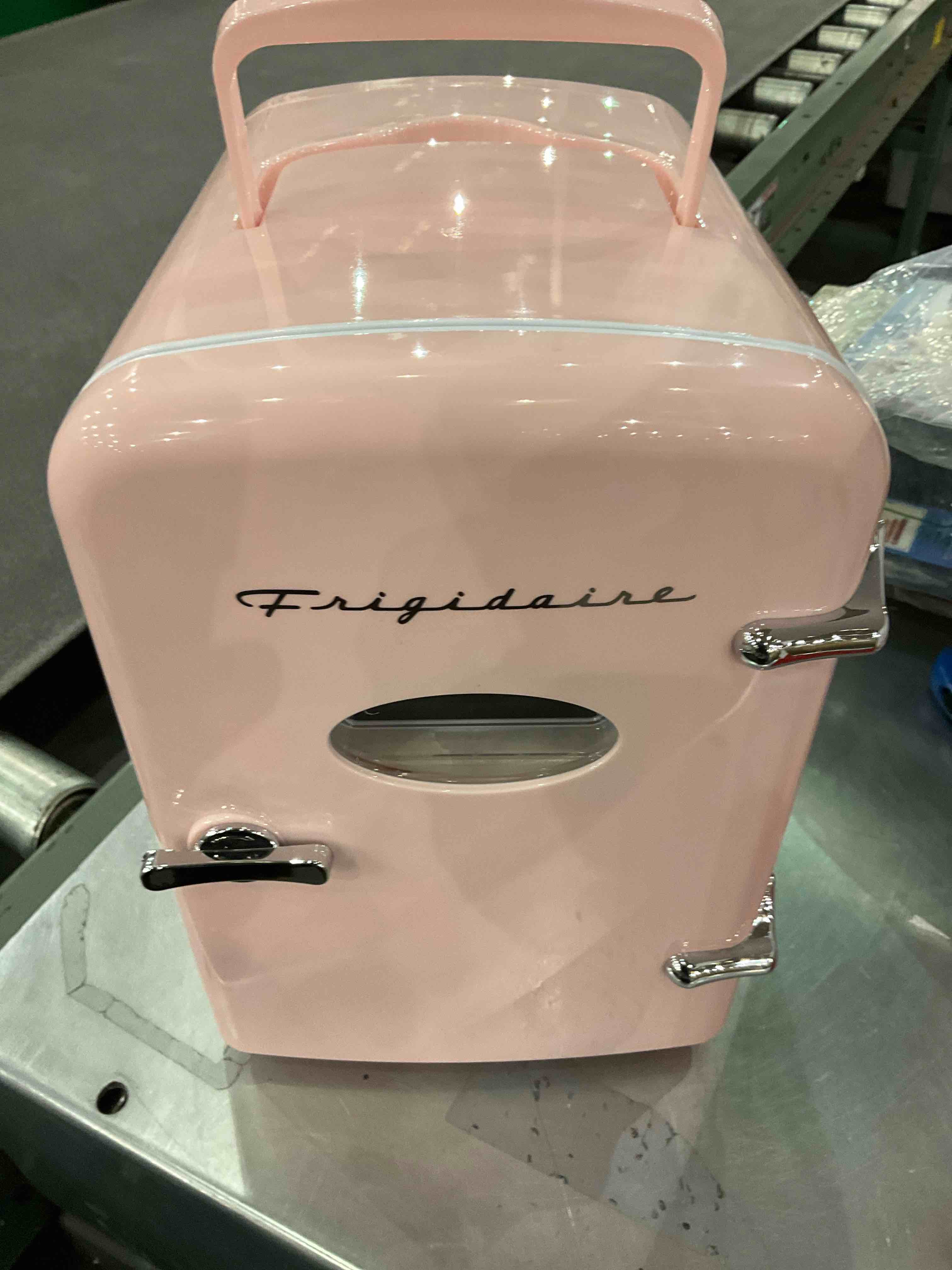 https://s3.amazonaws.com/lotting-images-prod/BargainHunt/EXS00446107_1708608305934.jpeg