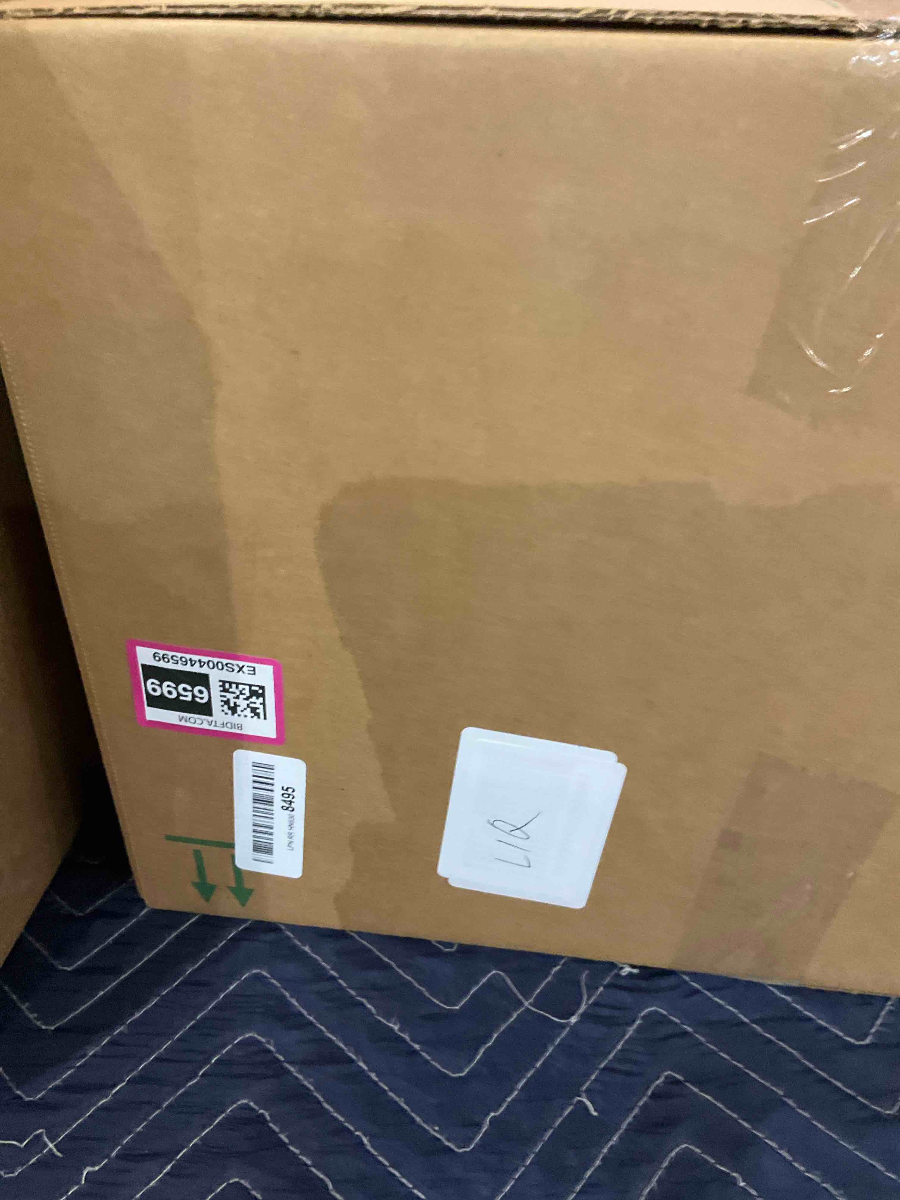 https://s3.amazonaws.com/lotting-images-prod/BargainHunt/EXS00446599_1710164112479.jpeg