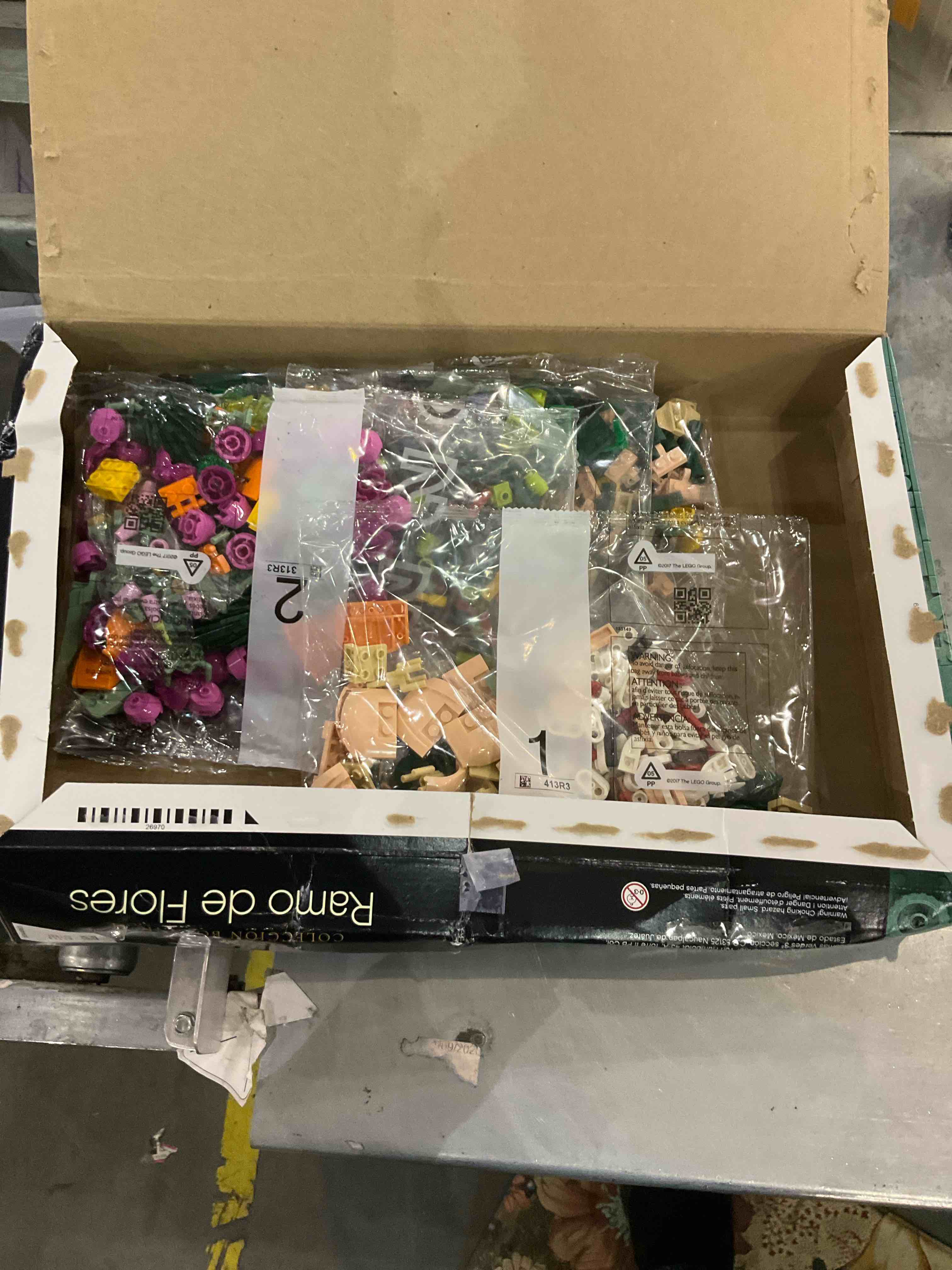 https://s3.amazonaws.com/lotting-images-prod/BargainHunt/EXS00446623_1709815126178.jpeg