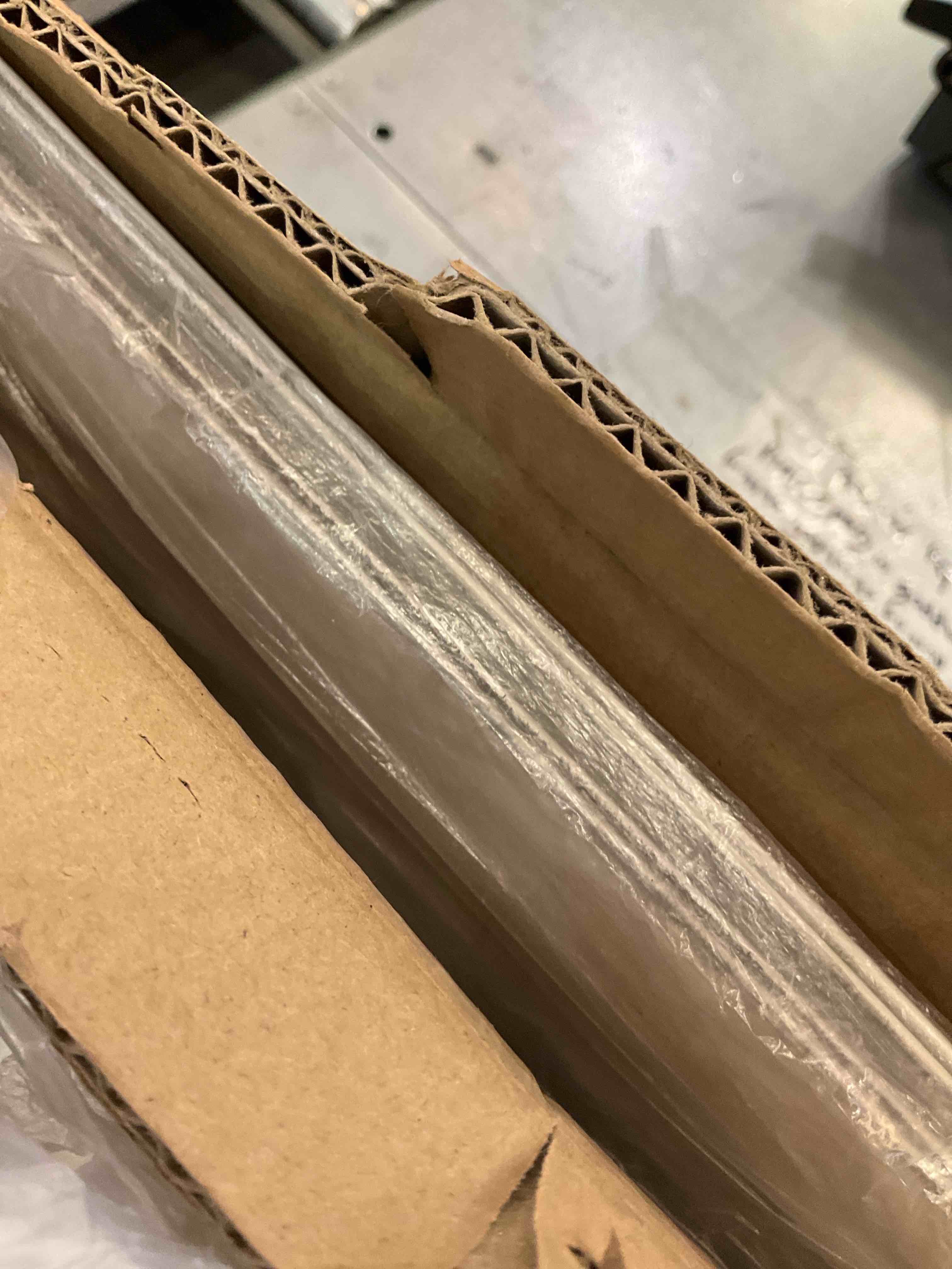 https://s3.amazonaws.com/lotting-images-prod/BargainHunt/EXS00447148_1710263684074.jpeg
