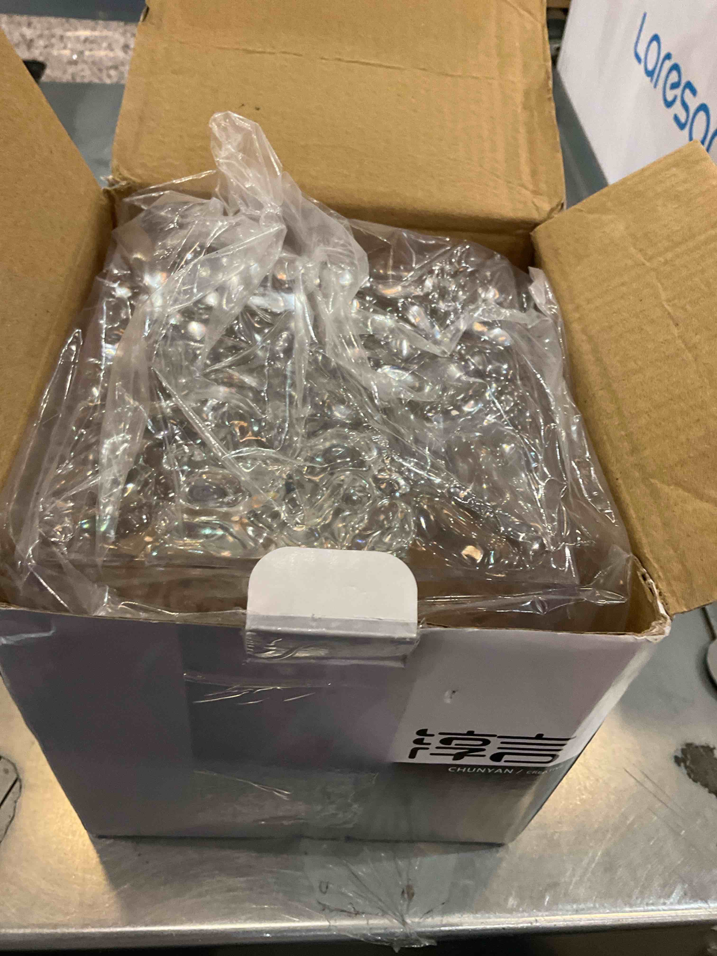 https://s3.amazonaws.com/lotting-images-prod/BargainHunt/EXS00447248_1710179705407.jpeg
