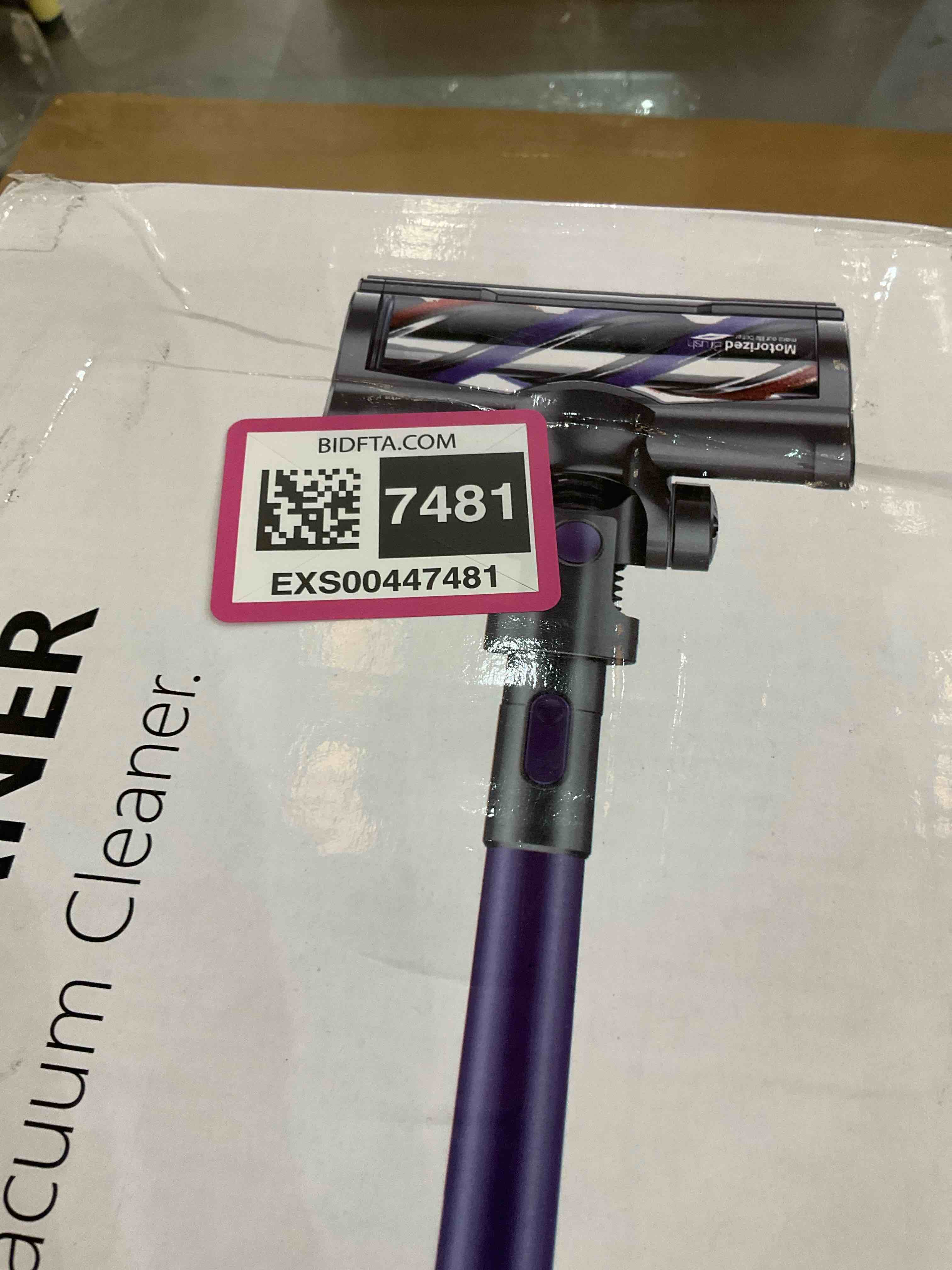 https://s3.amazonaws.com/lotting-images-prod/BargainHunt/EXS00447481_1710949180309.jpeg