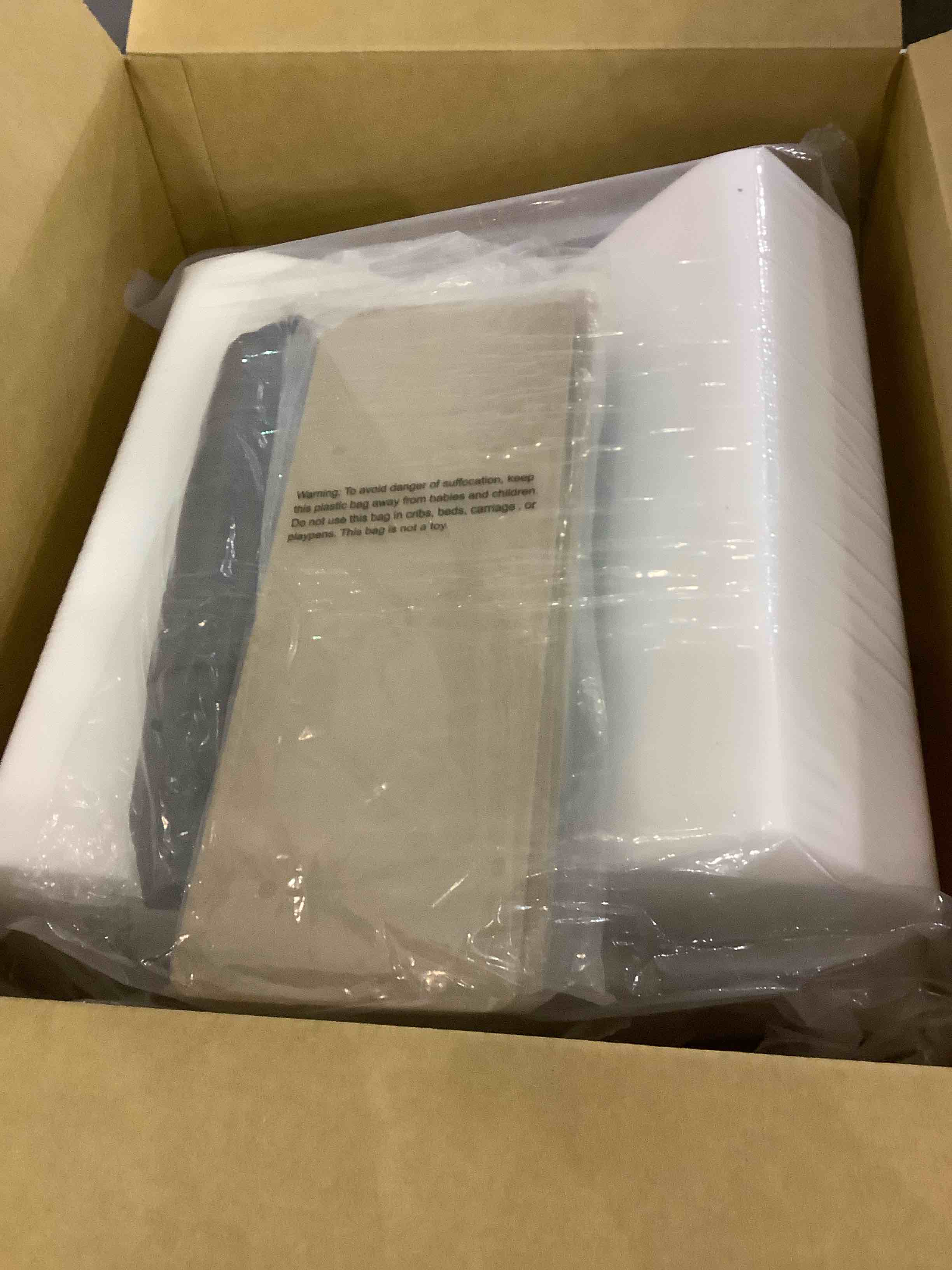 https://s3.amazonaws.com/lotting-images-prod/BargainHunt/EXS00448005_1710247597929.jpeg