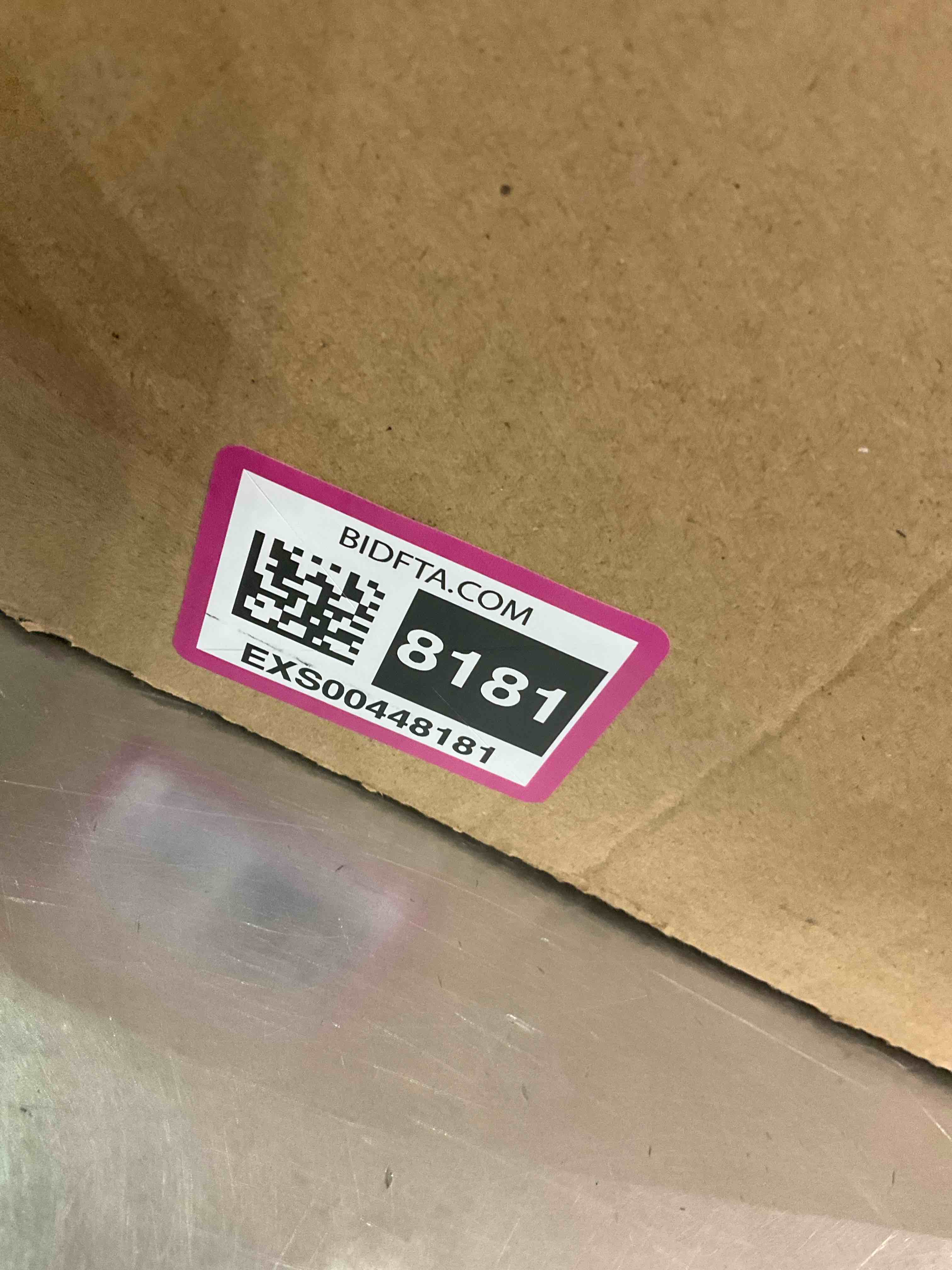 https://s3.amazonaws.com/lotting-images-prod/BargainHunt/EXS00448181_1712672417167.jpeg