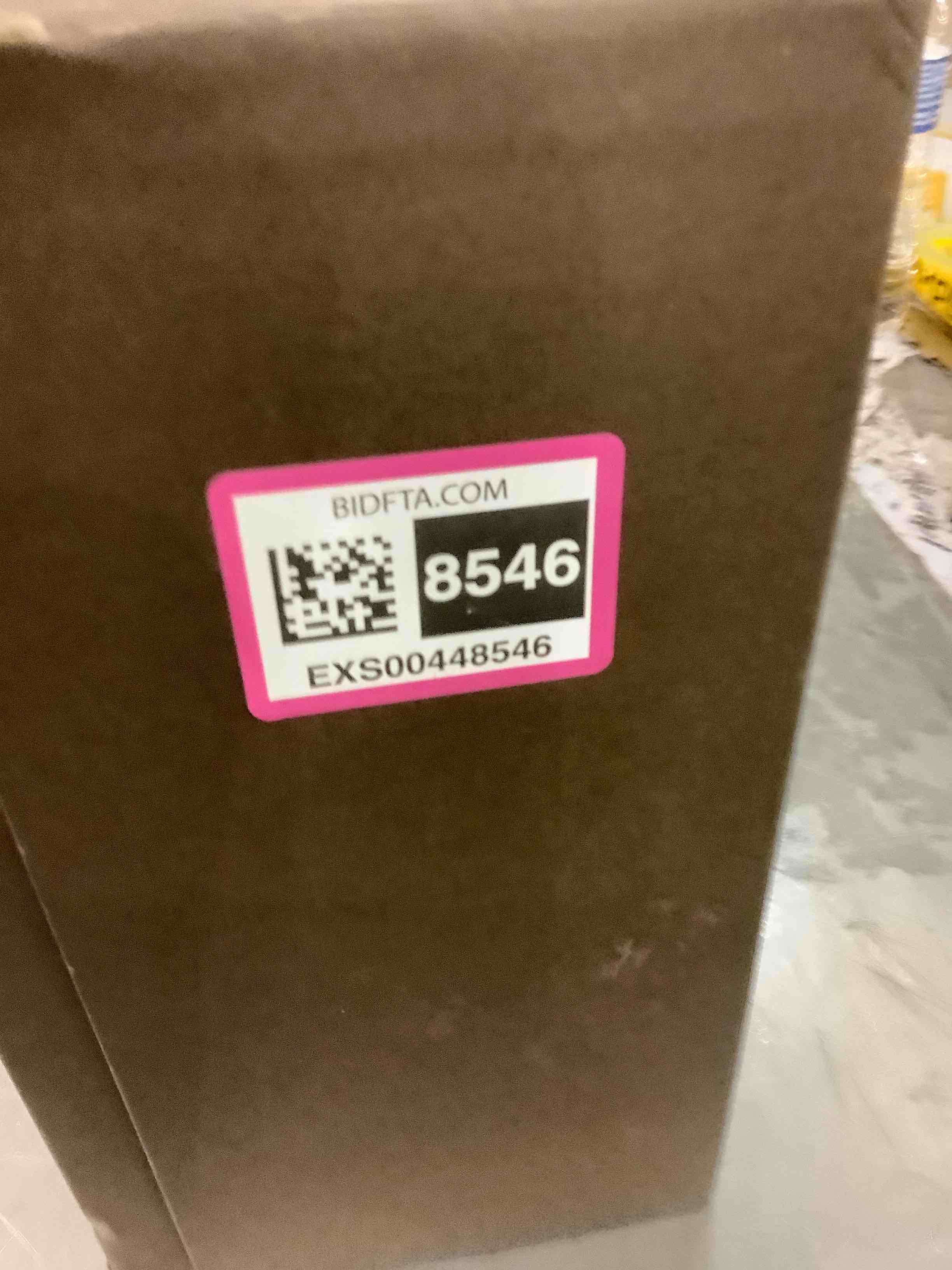 https://s3.amazonaws.com/lotting-images-prod/BargainHunt/EXS00448546_1709928419697.jpeg