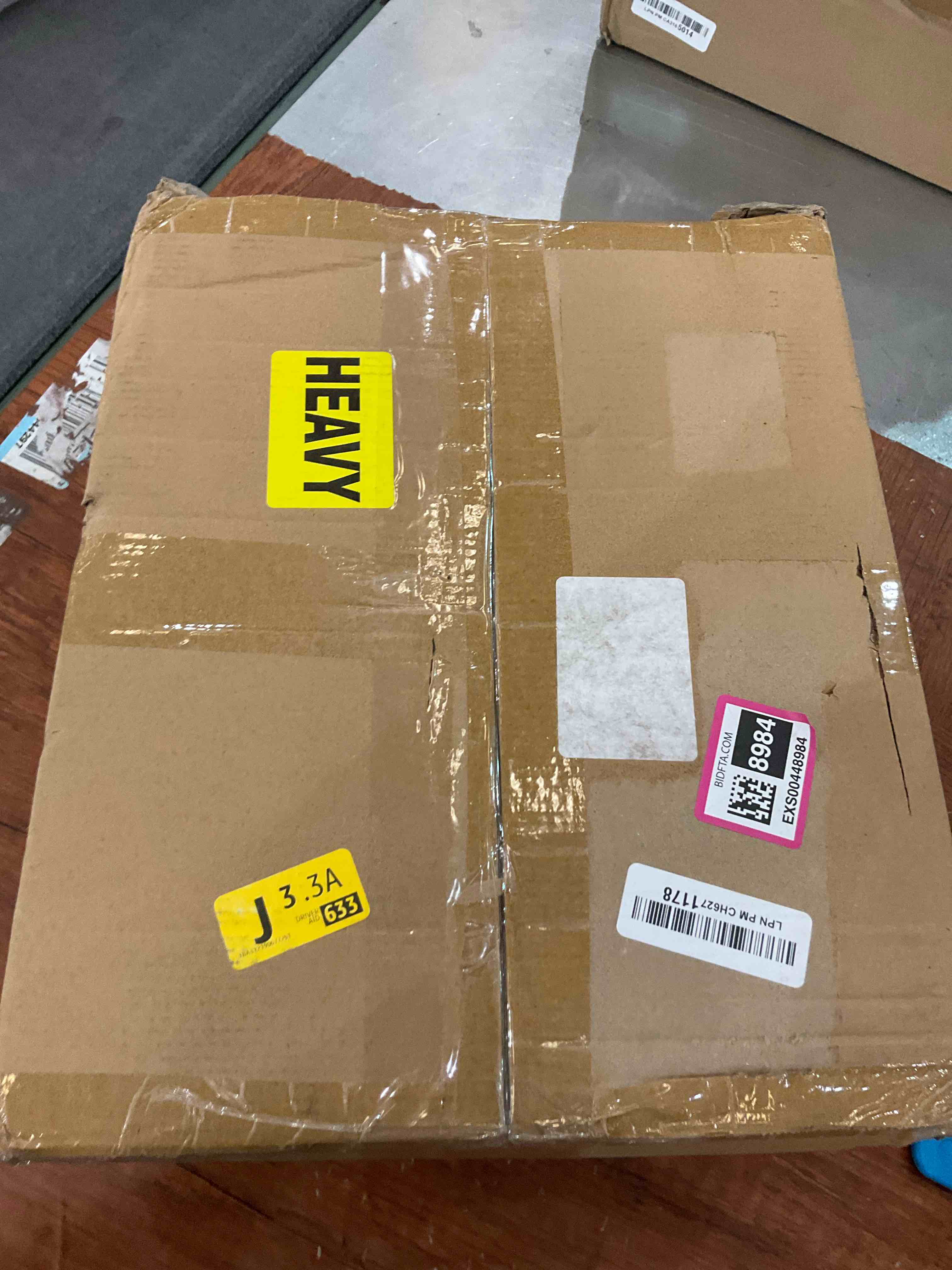 https://s3.amazonaws.com/lotting-images-prod/BargainHunt/EXS00448984_1713972011056.jpeg