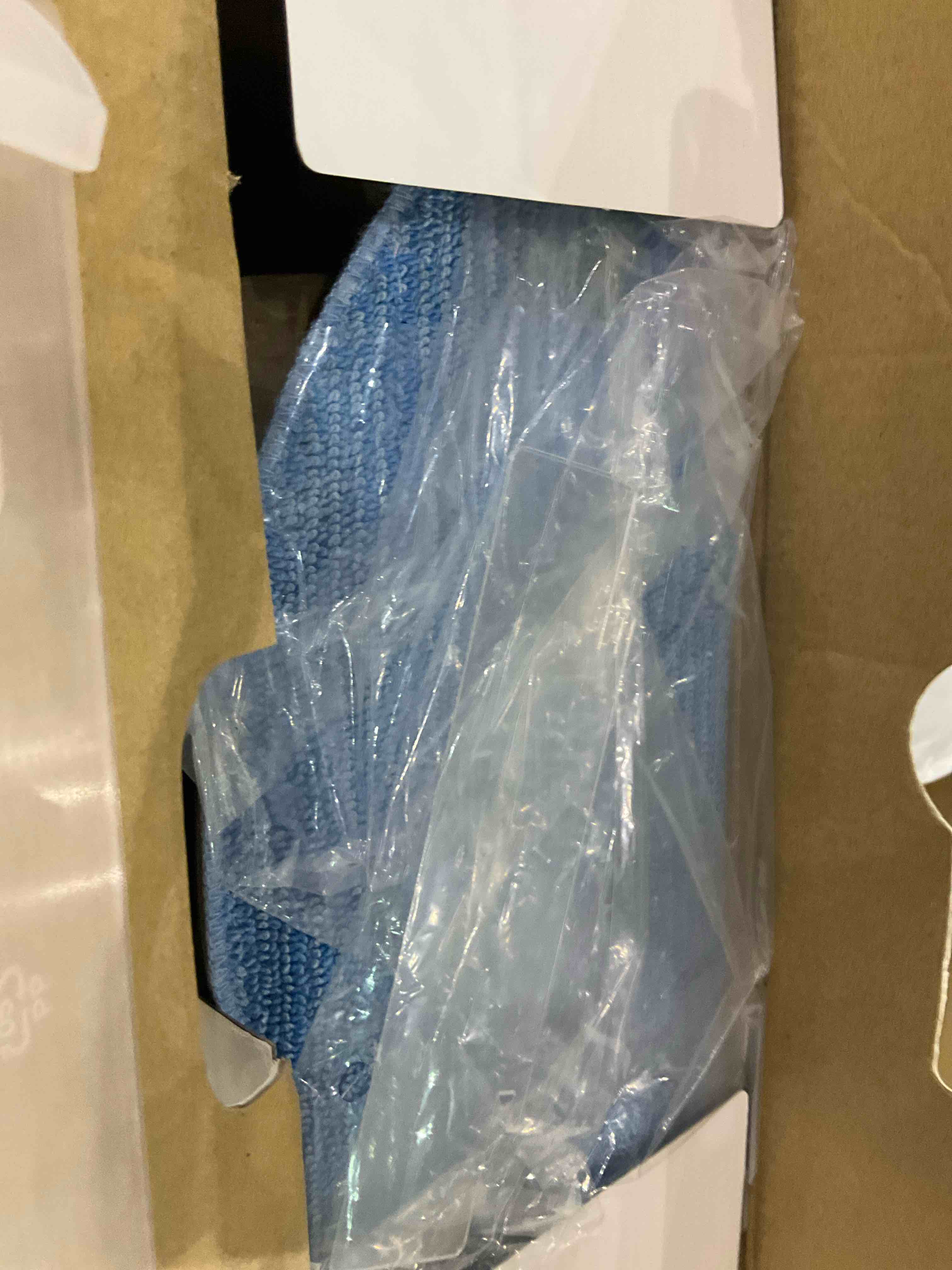 https://s3.amazonaws.com/lotting-images-prod/BargainHunt/EXS00449292_1709913164261.jpeg