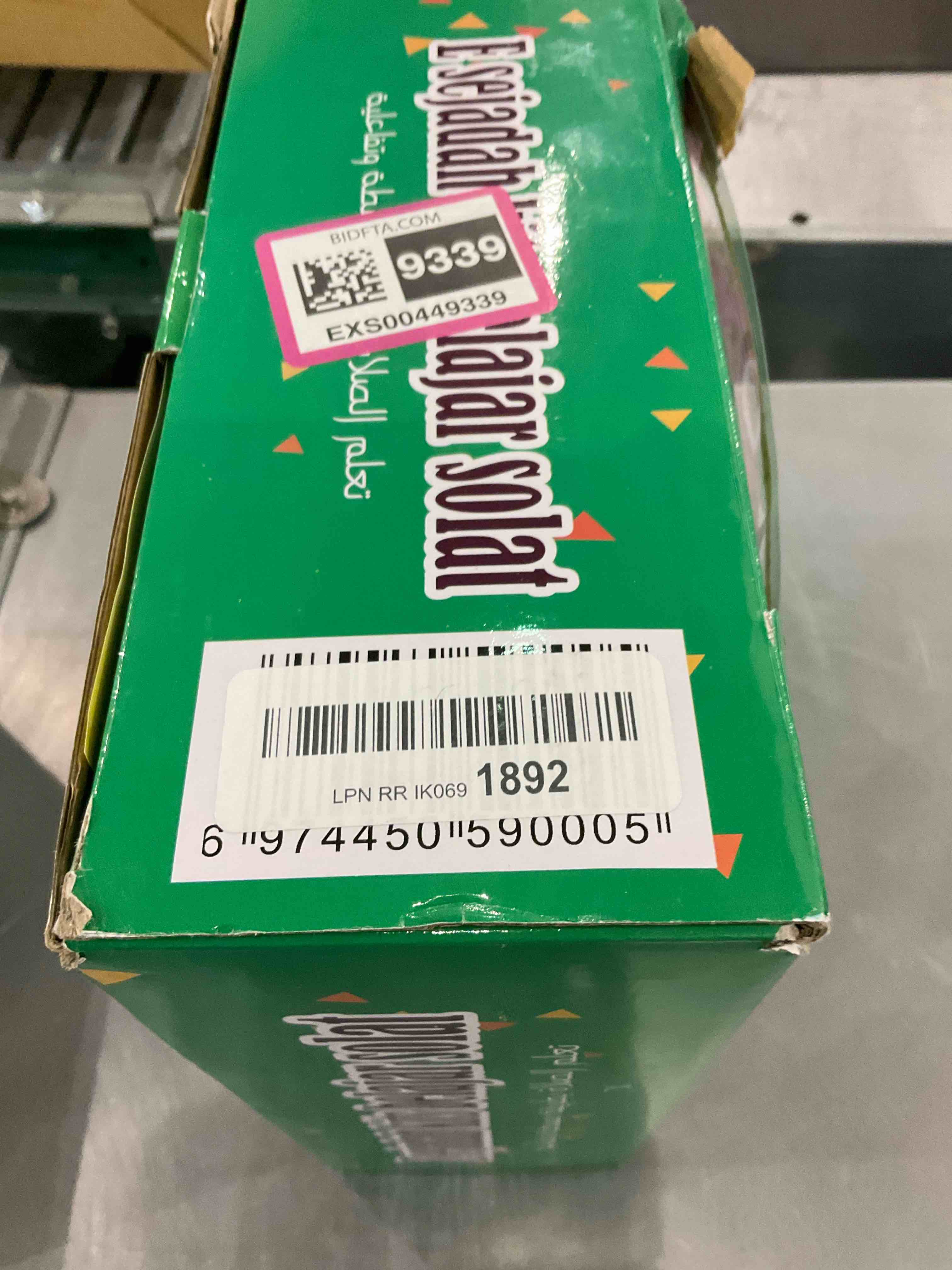 https://s3.amazonaws.com/lotting-images-prod/BargainHunt/EXS00449339_1709727558625.jpeg