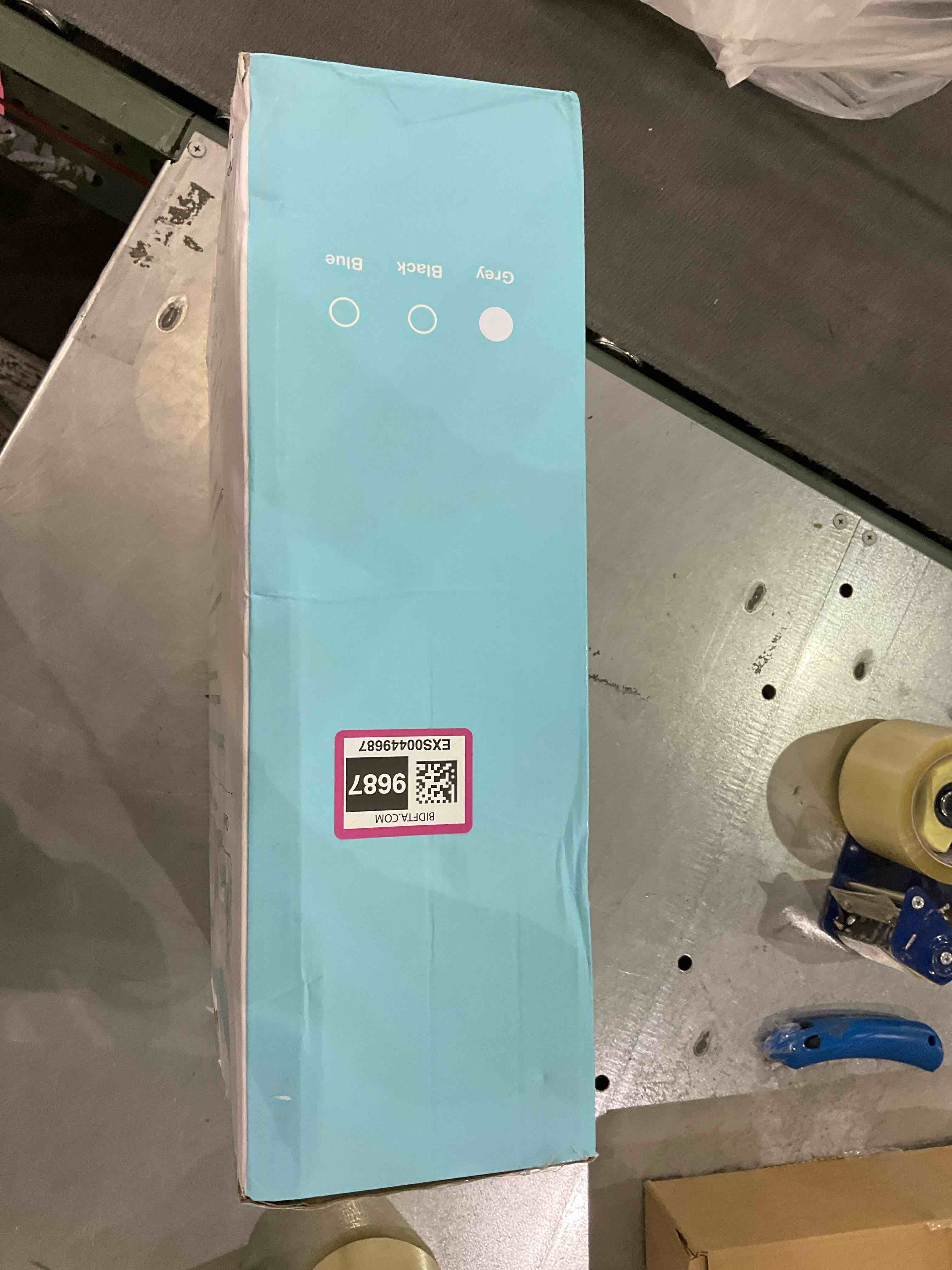 https://s3.amazonaws.com/lotting-images-prod/BargainHunt/EXS00449687_1709904287842.jpeg