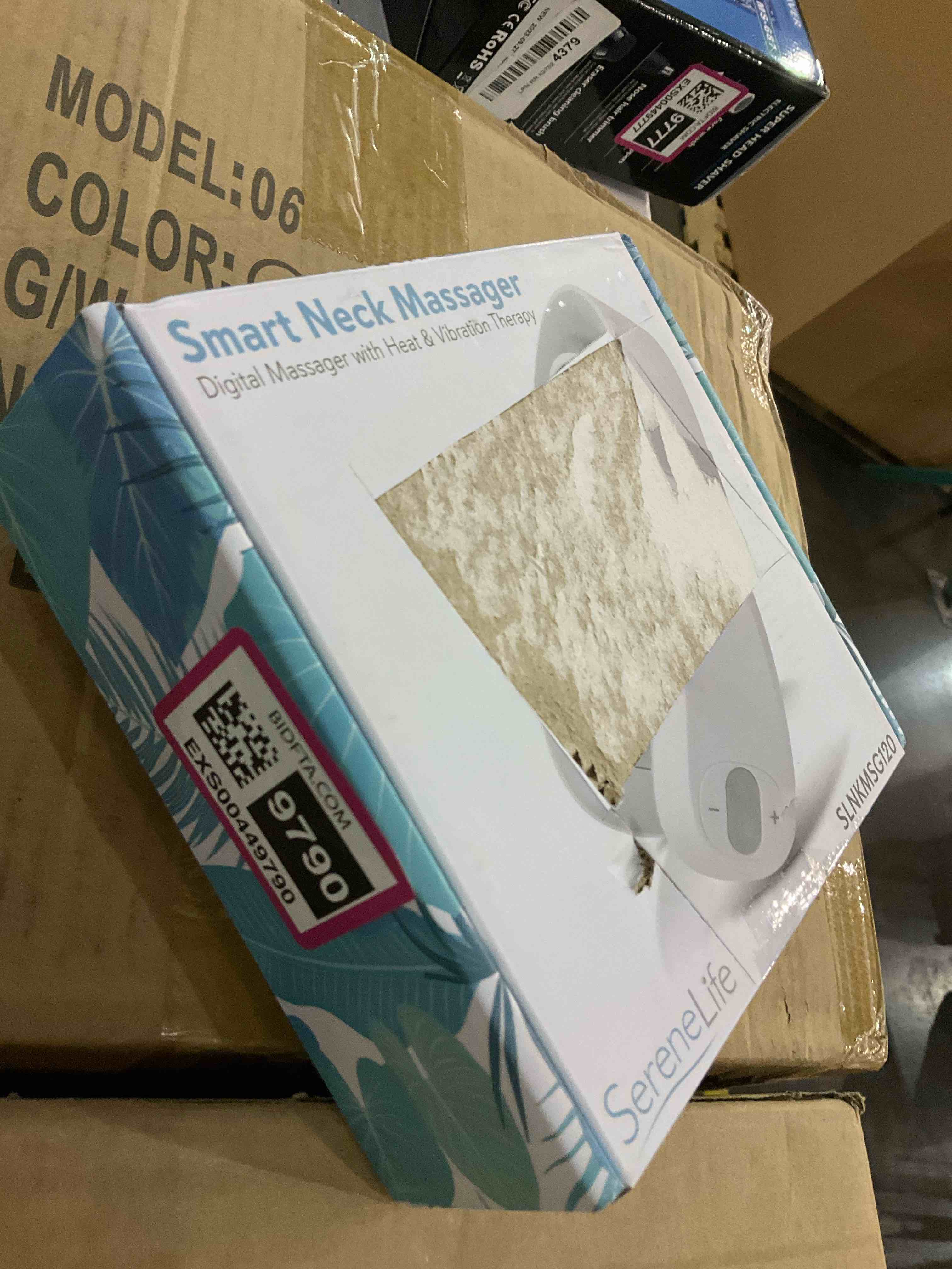 Smart Neck Massager with Heat - Cordless Rechargeable Trigger Point Deep Tissue Portable Neck Massager w/ Heat Vibration Shiatsu Acupressure Therapy, for Men & Women - SereneLife SLNKMSG120 , White