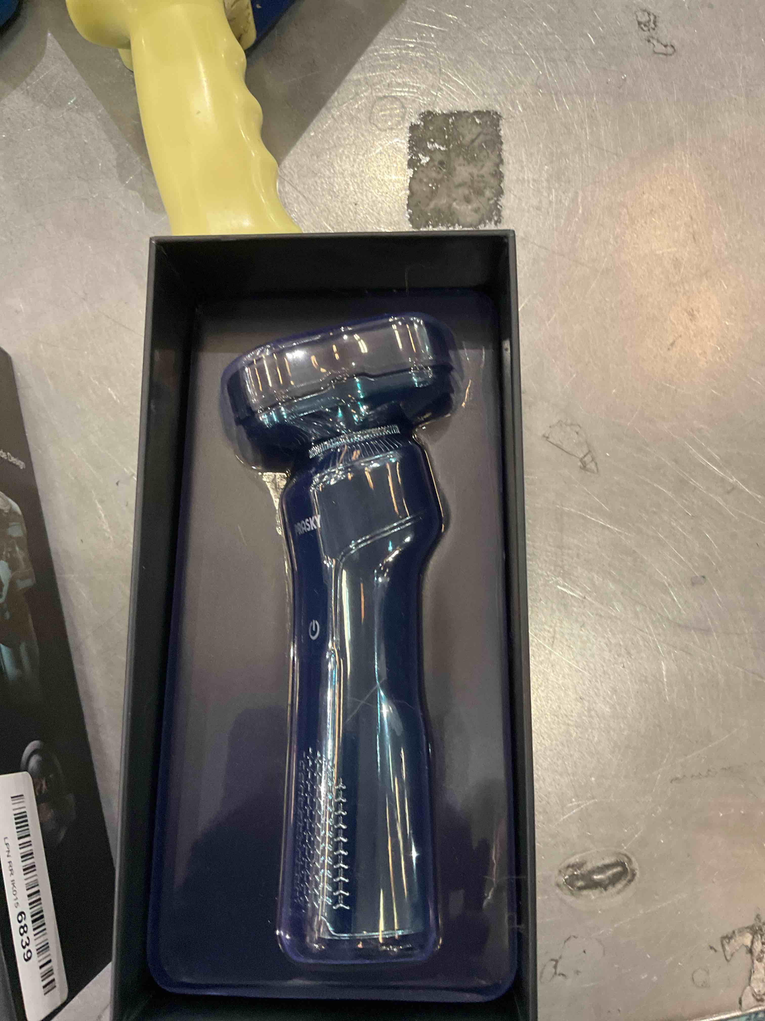 https://s3.amazonaws.com/lotting-images-prod/BargainHunt/EXS00449957_1710253474752.jpeg