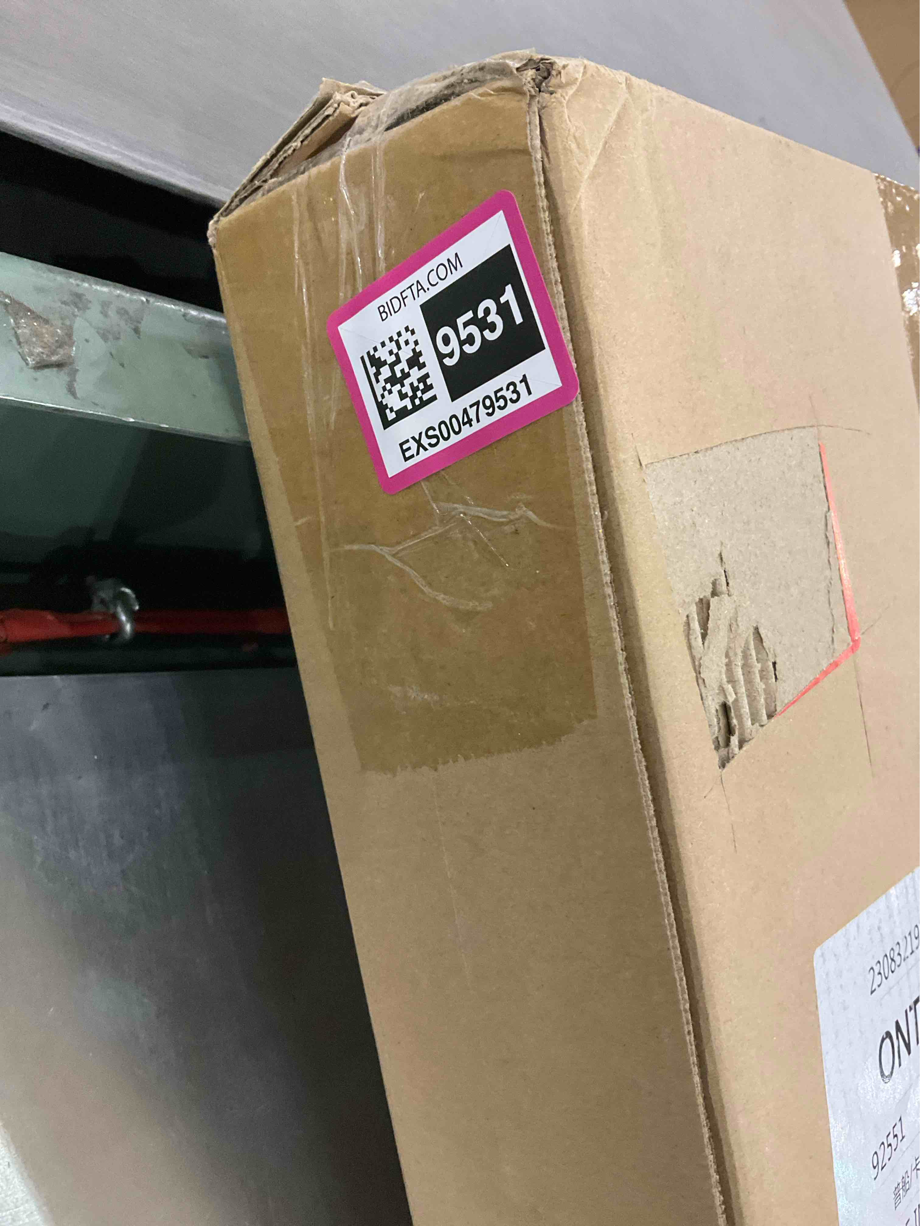 https://s3.amazonaws.com/lotting-images-prod/BargainHunt/EXS00479531_1709653163480.jpeg
