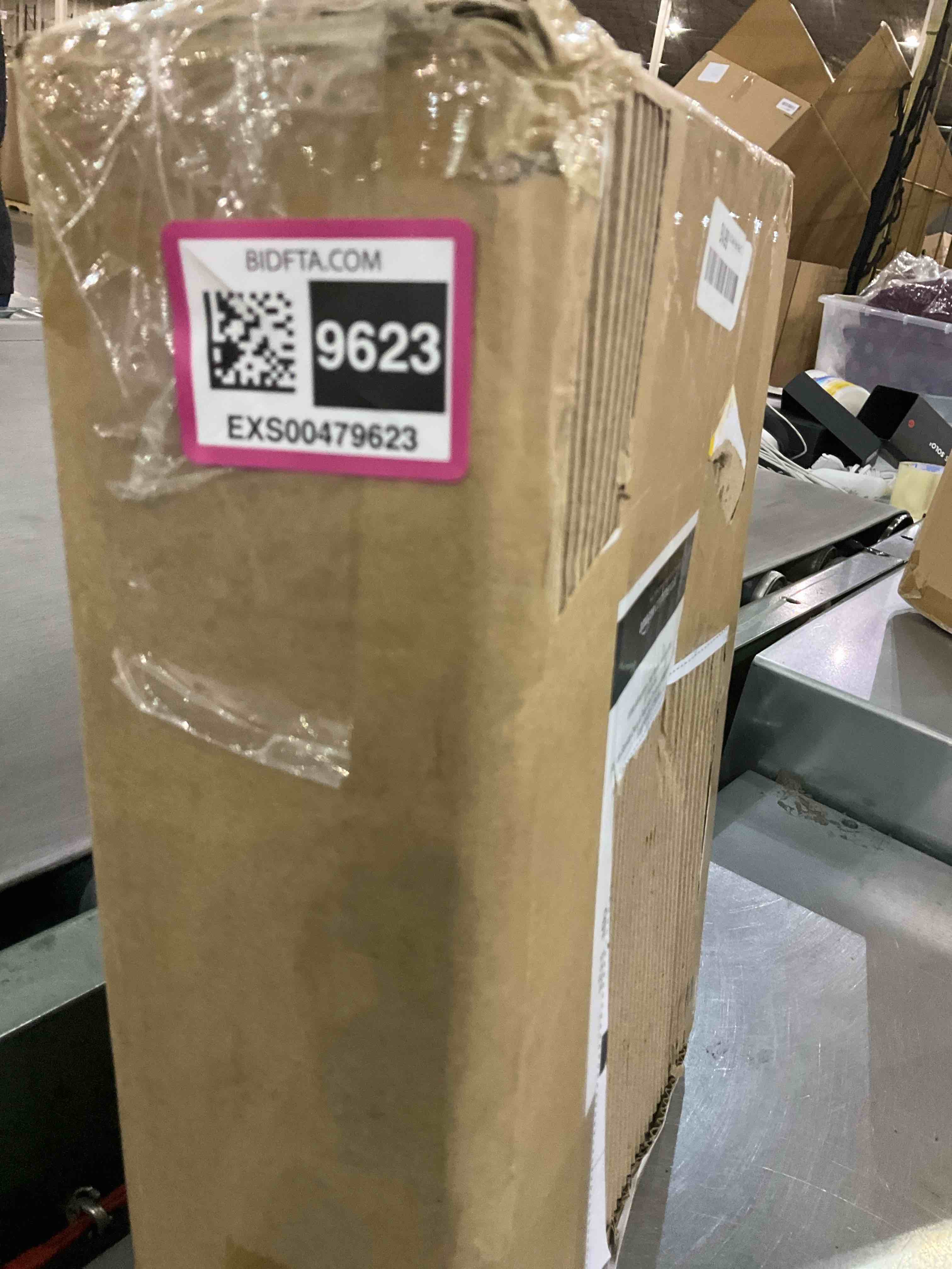 https://s3.amazonaws.com/lotting-images-prod/BargainHunt/EXS00479623_1709727442869.jpeg