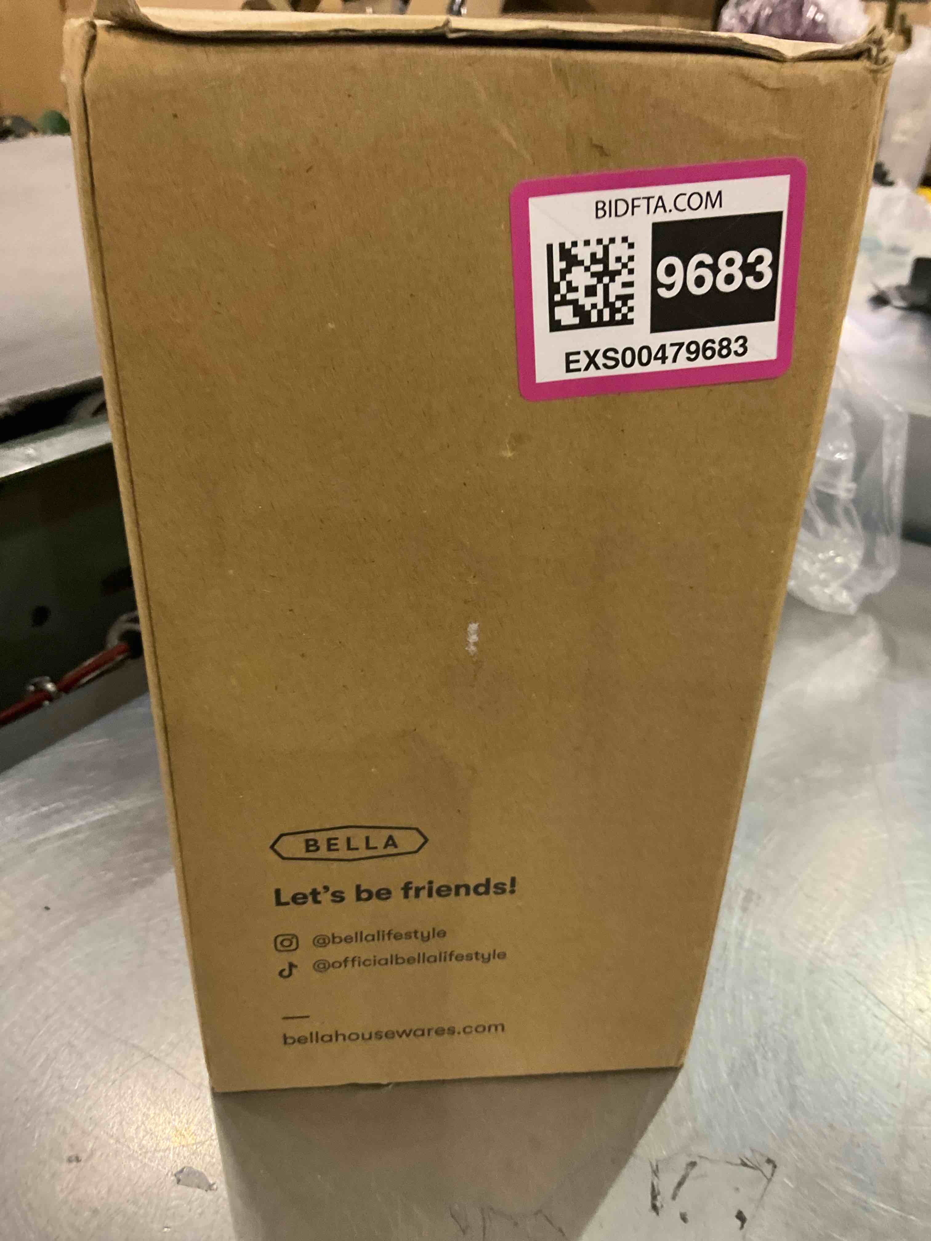 https://s3.amazonaws.com/lotting-images-prod/BargainHunt/EXS00479683_1709736391065.jpeg