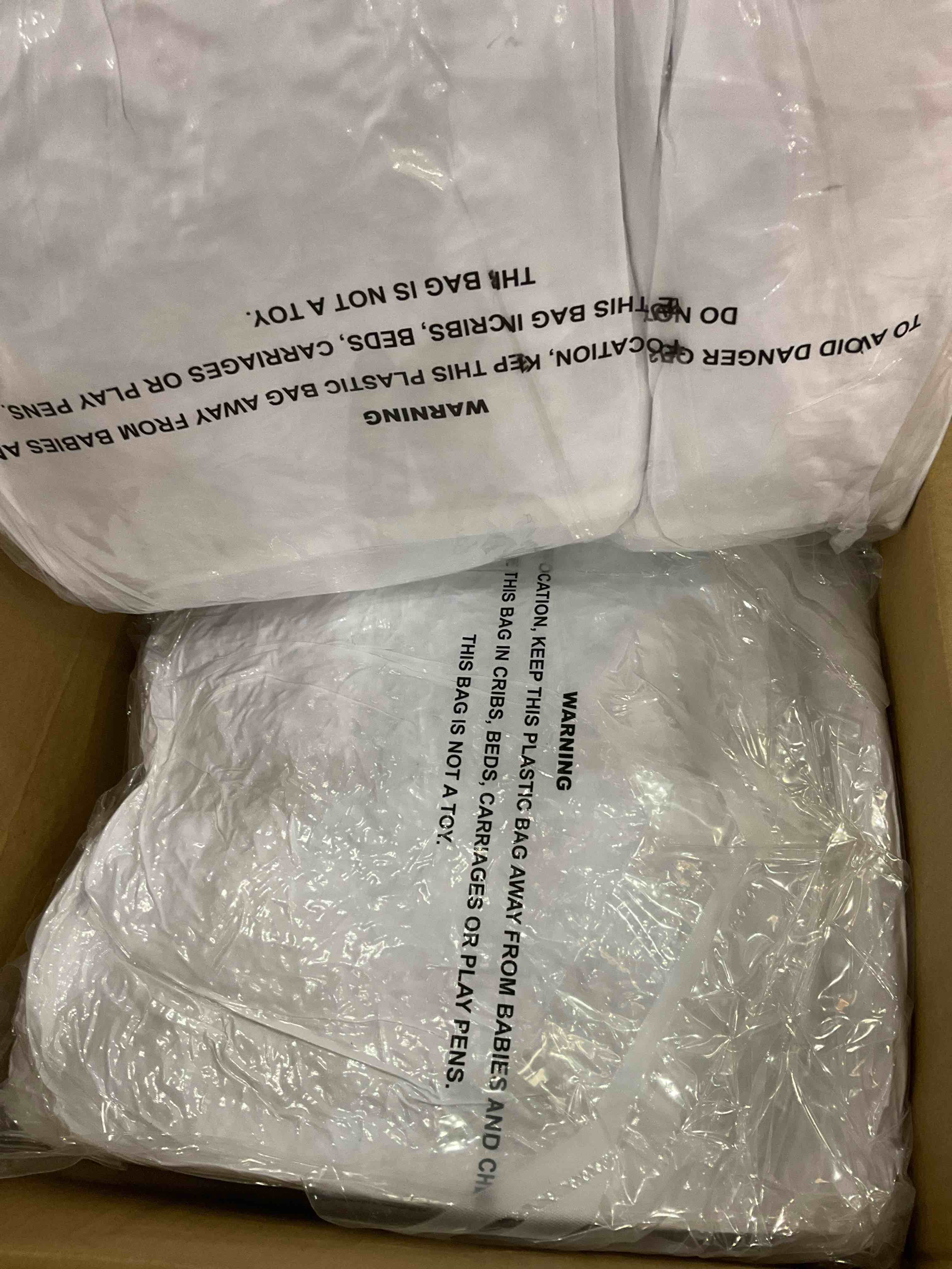 https://s3.amazonaws.com/lotting-images-prod/BargainHunt/EXS00500758_1710515352590.jpeg