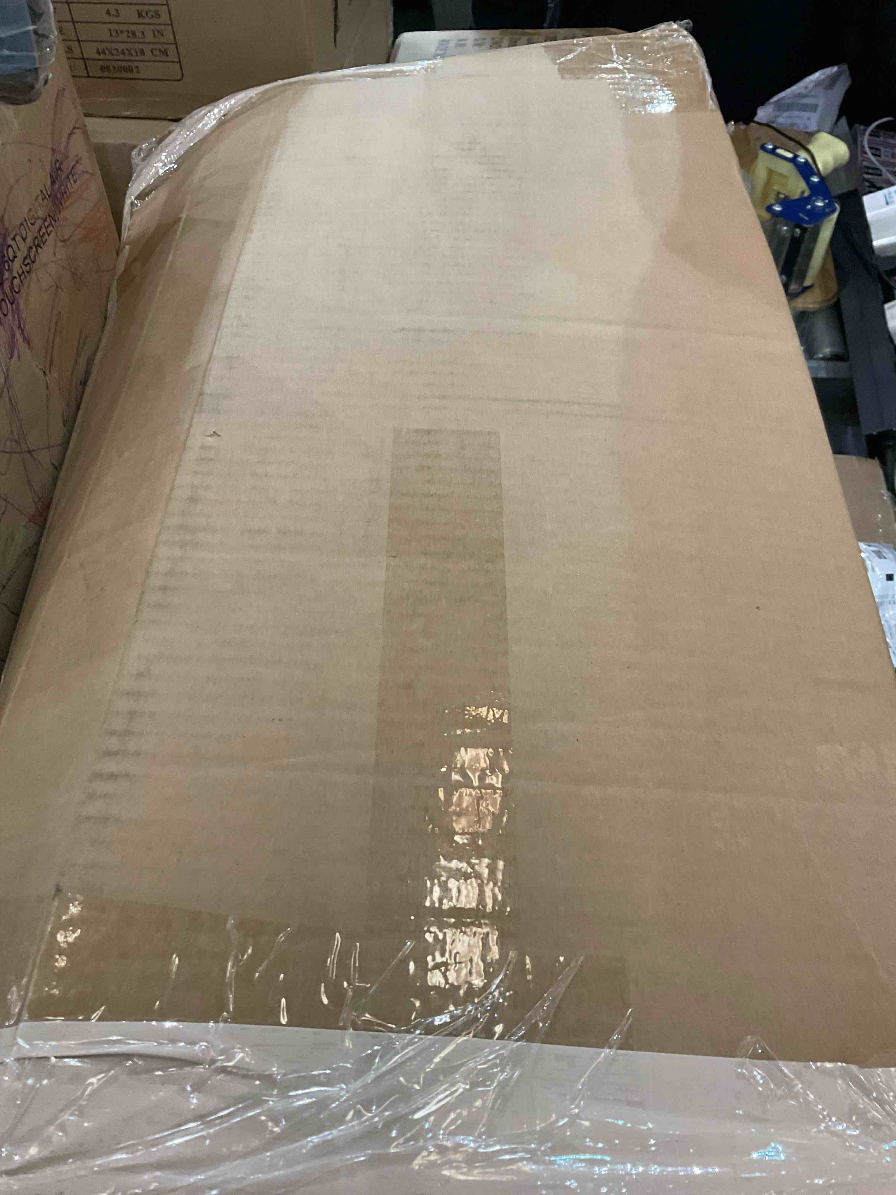 https://s3.amazonaws.com/lotting-images-prod/BargainHunt/EXS00526968_1710261443306.jpeg