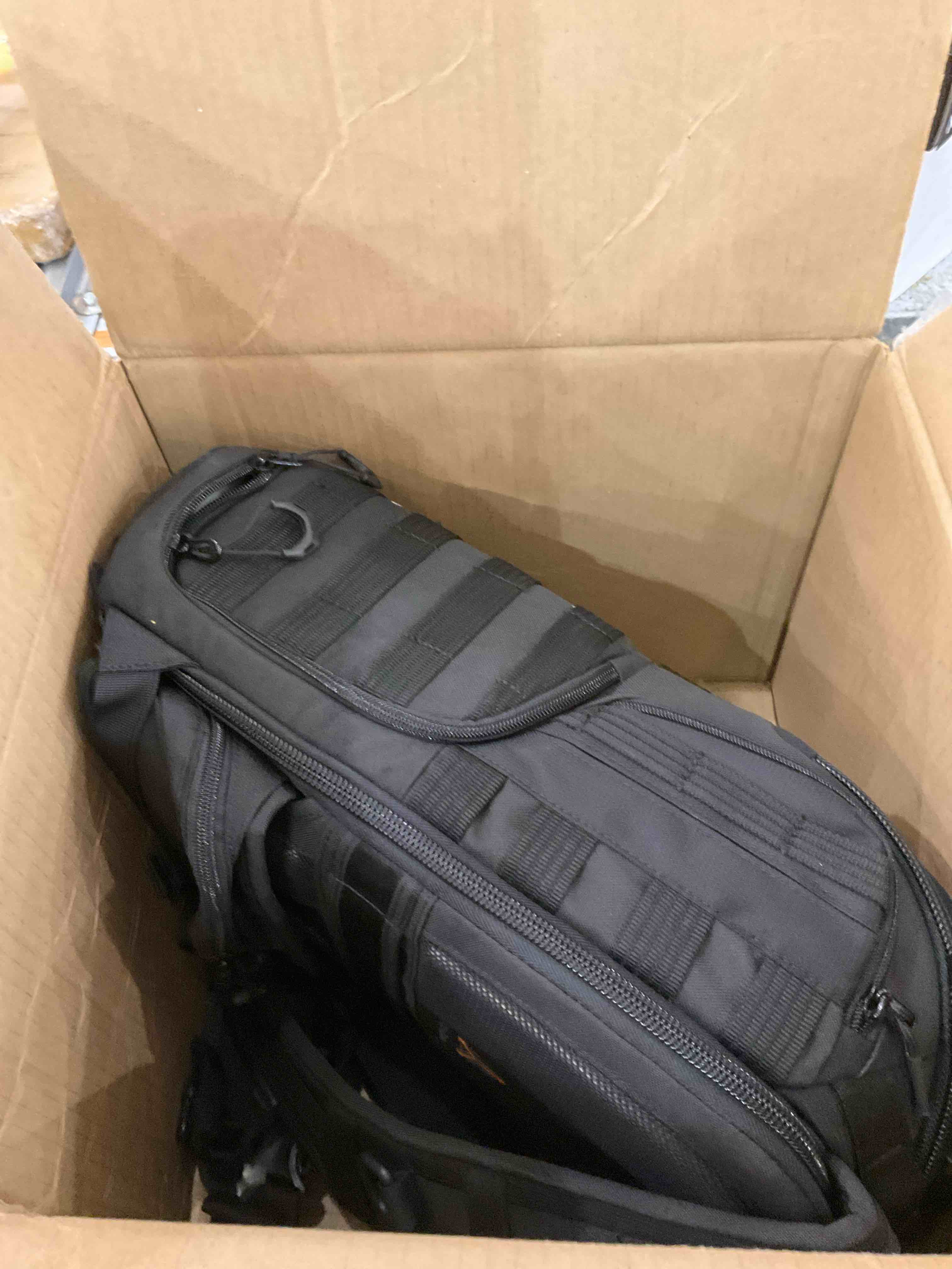 https://s3.amazonaws.com/lotting-images-prod/BargainHunt/EXS00528344_1714670979460.jpeg