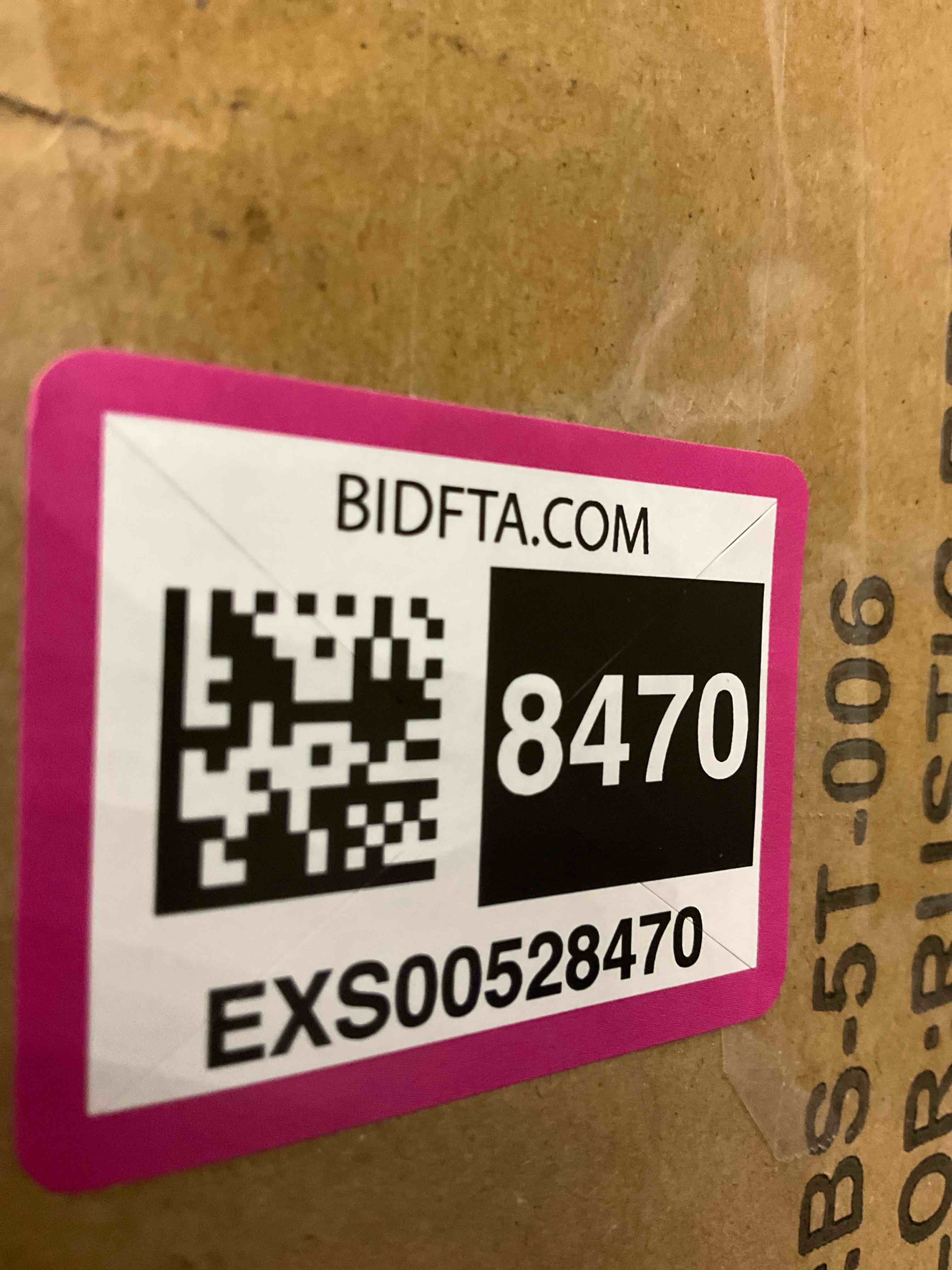 https://s3.amazonaws.com/lotting-images-prod/BargainHunt/EXS00528470_1715108370170.jpeg