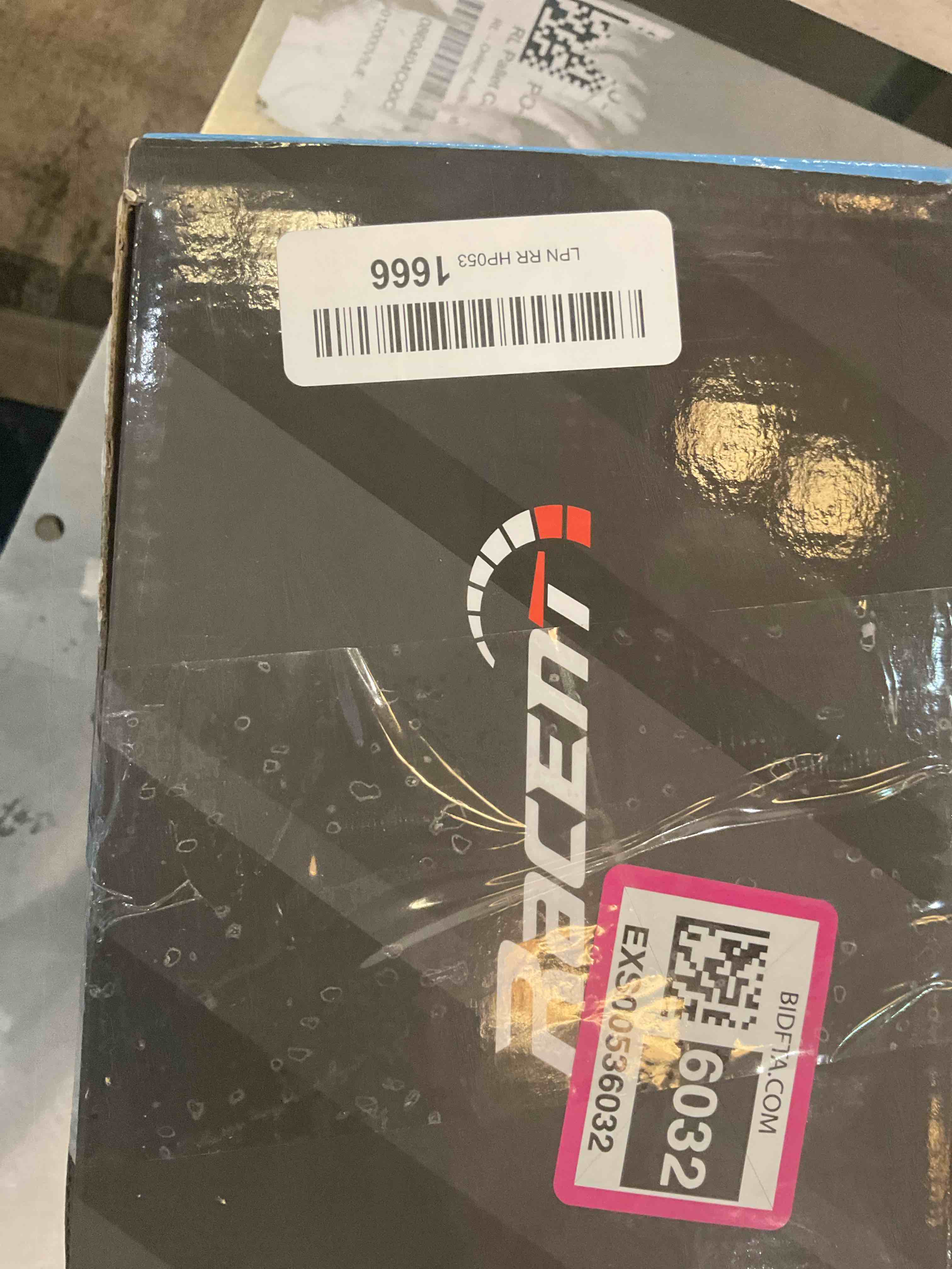 RACENT Rock Crawler RC Truck 4x4 Off Road Crawler Climbing Vehicle All Terrain RC Monster Truck Remote Control Car with Bright Headlight 2 Batteries Waterproof Hobby Toys for Kids (787-1 White)