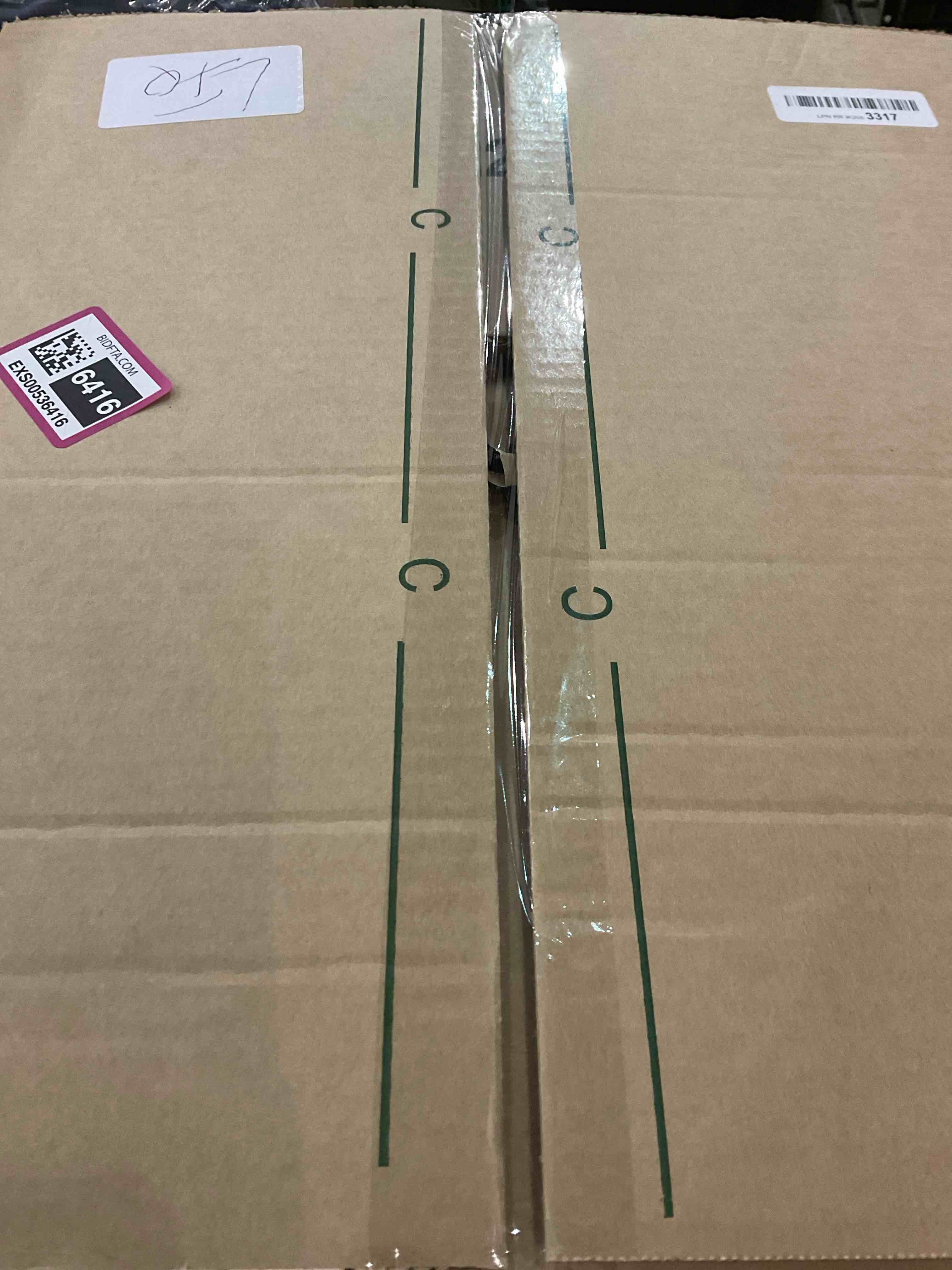 https://s3.amazonaws.com/lotting-images-prod/BargainHunt/EXS00536416_1709727508026.jpeg