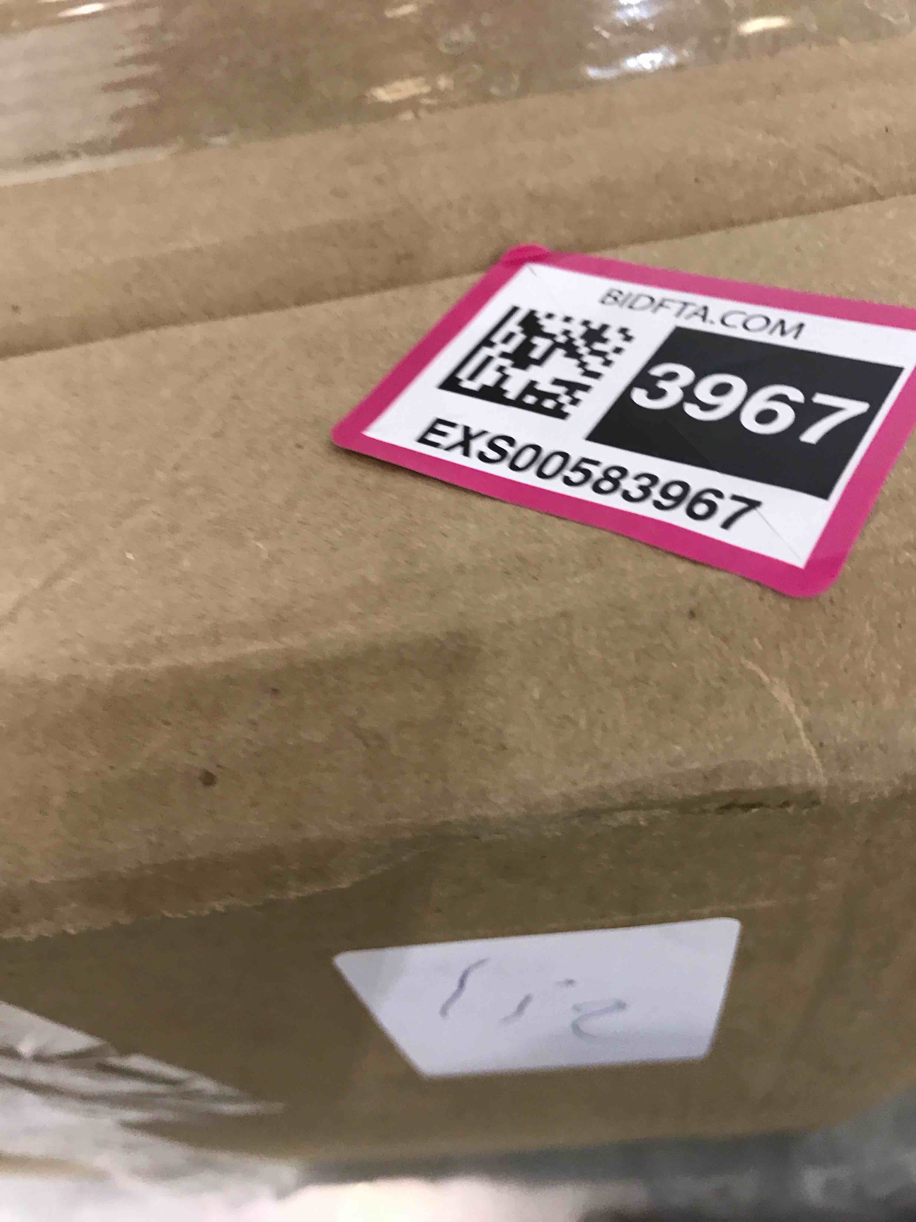 https://s3.amazonaws.com/lotting-images-prod/BargainHunt/EXS00583967_1706726058802.jpeg