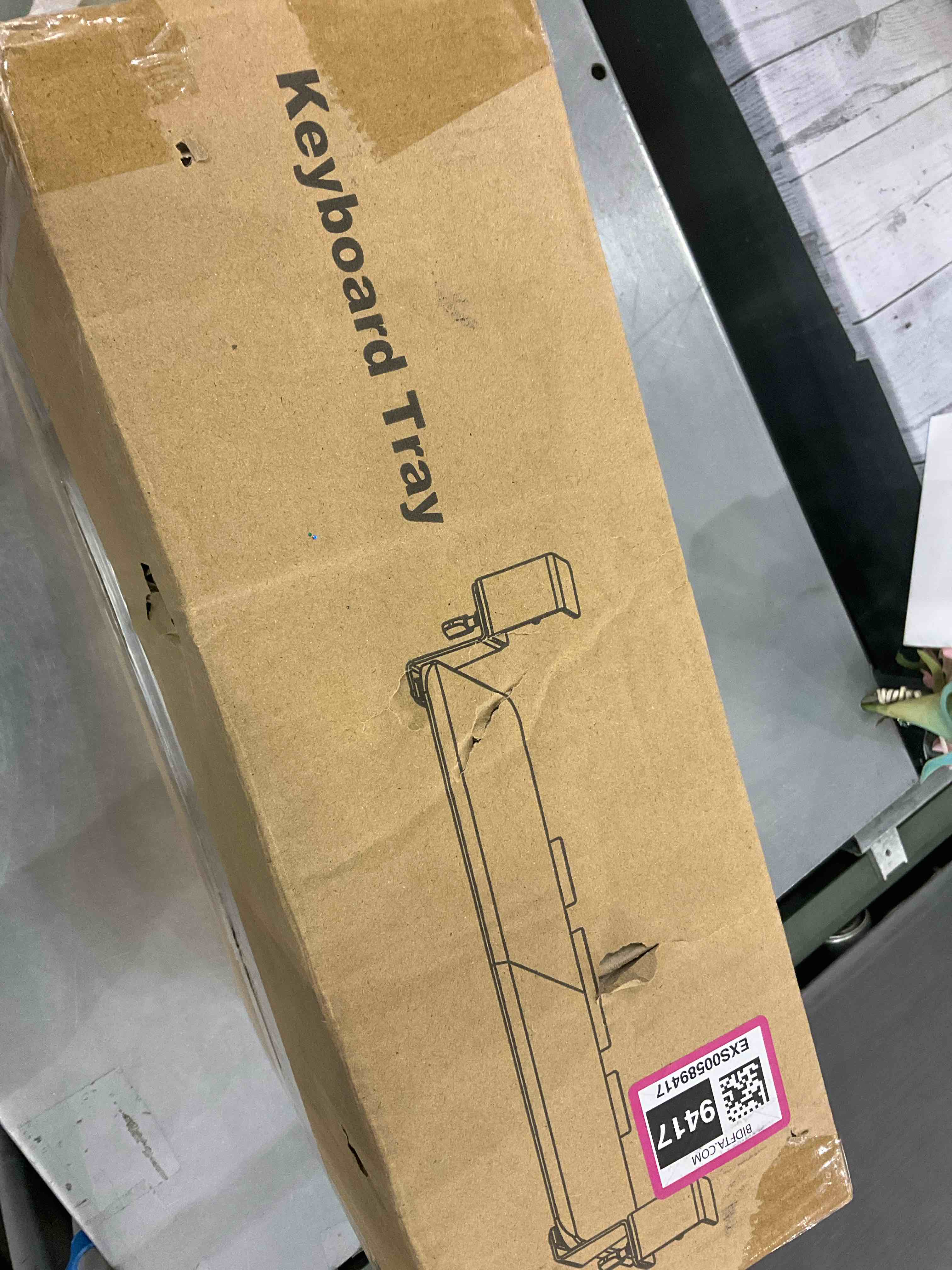 https://s3.amazonaws.com/lotting-images-prod/BargainHunt/EXS00589417_1709303307399.jpeg