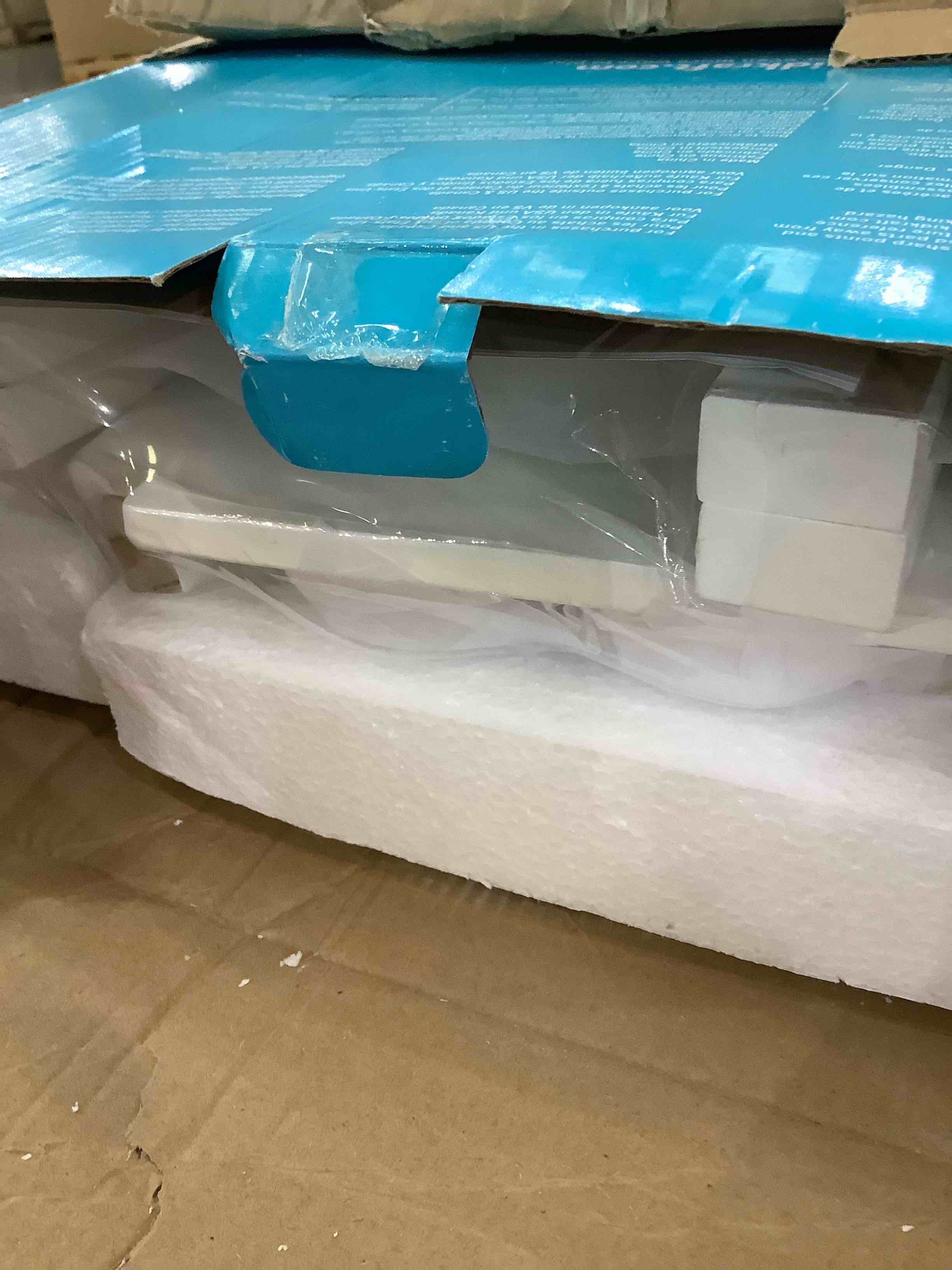 https://s3.amazonaws.com/lotting-images-prod/BargainHunt/EXS00613798_1707161613248.jpeg