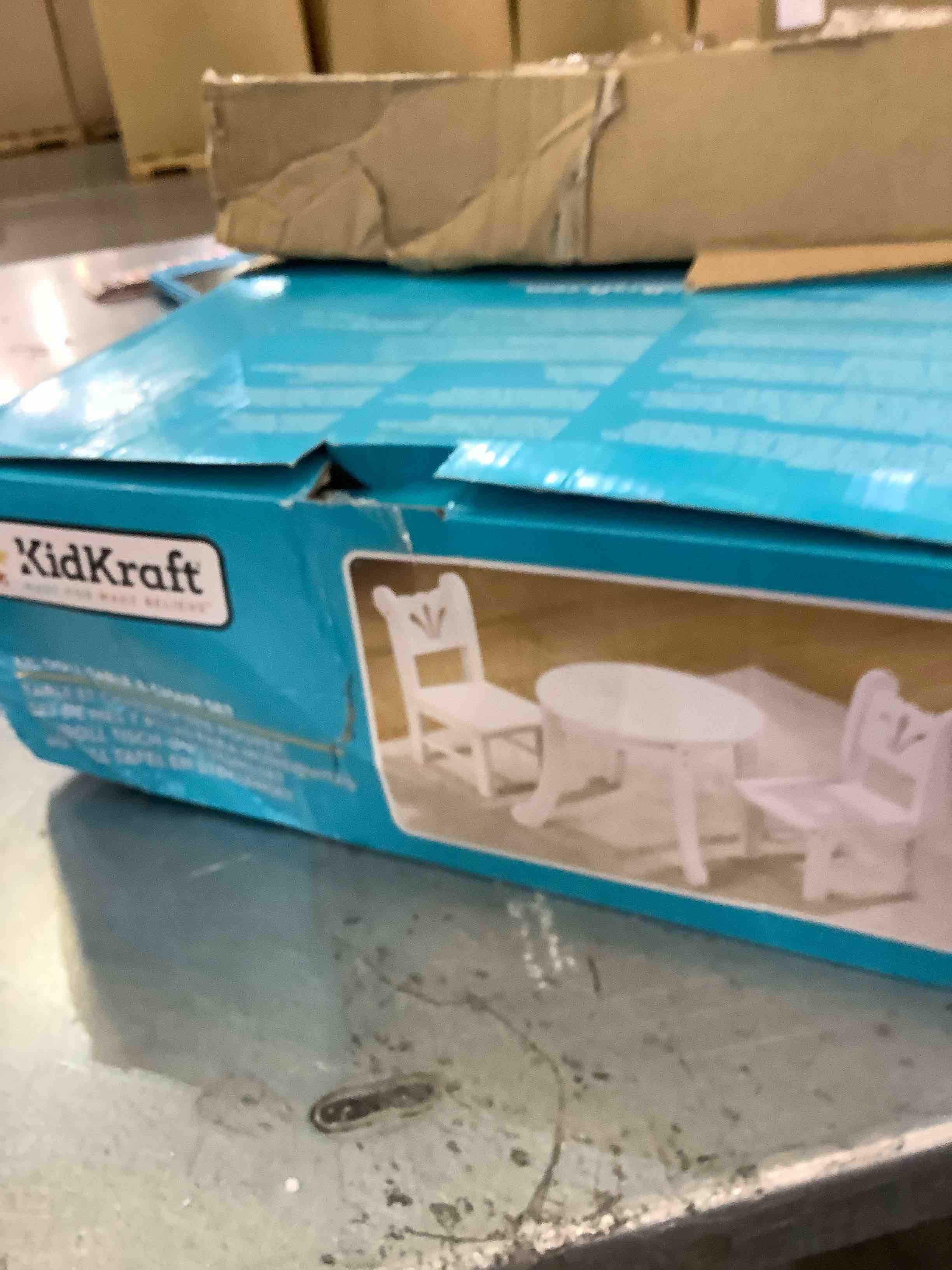 https://s3.amazonaws.com/lotting-images-prod/BargainHunt/EXS00613798_1707161622418.jpeg