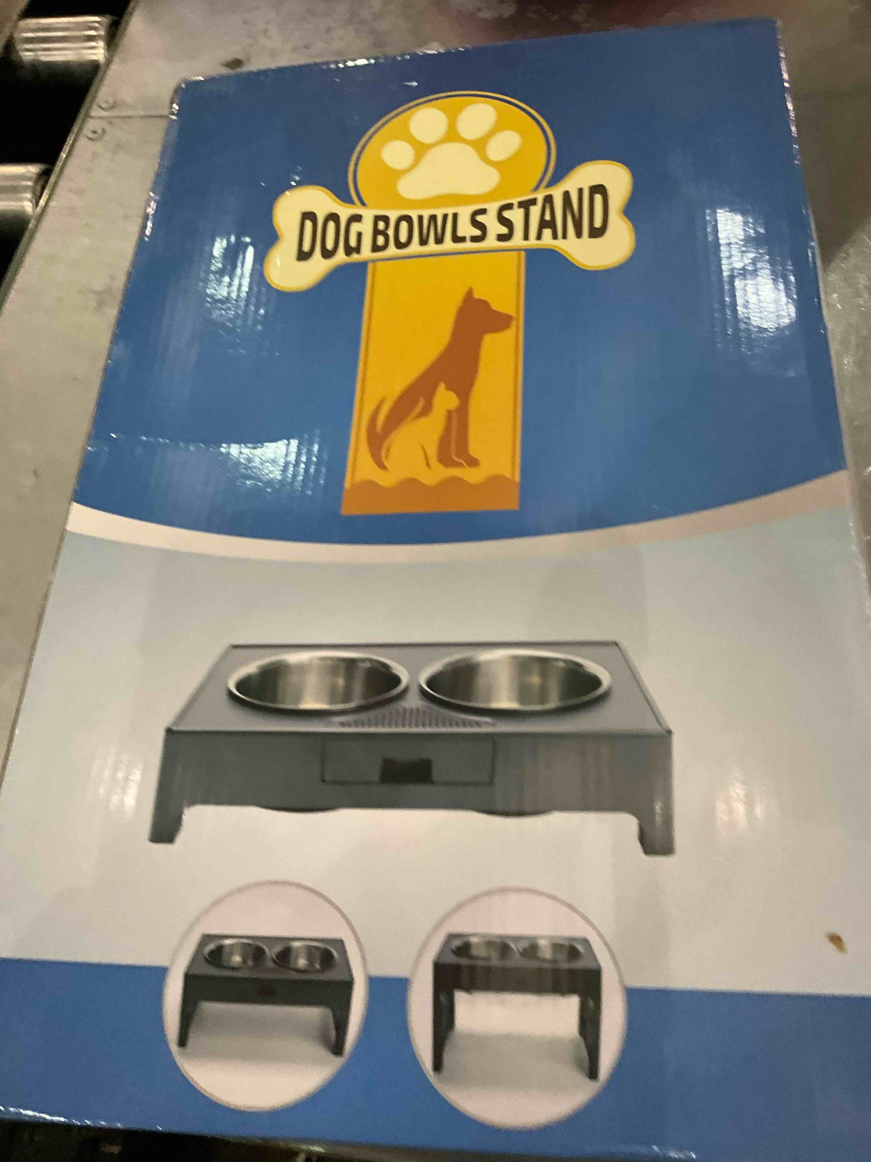 https://s3.amazonaws.com/lotting-images-prod/BargainHunt/EXS00651948_1706706737750.jpeg