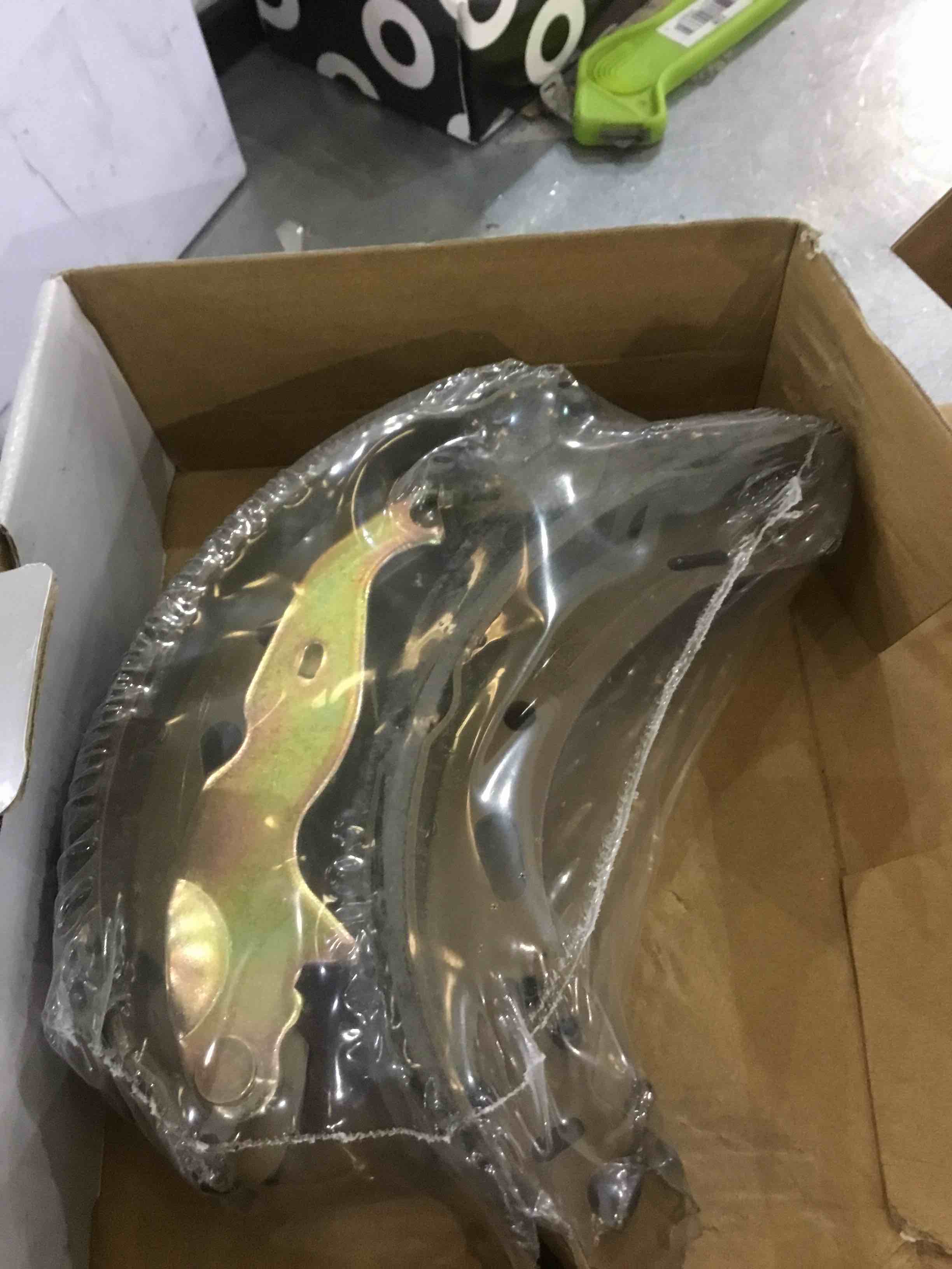 https://s3.amazonaws.com/lotting-images-prod/BargainHunt/EXS00653992_1707146328186.jpeg