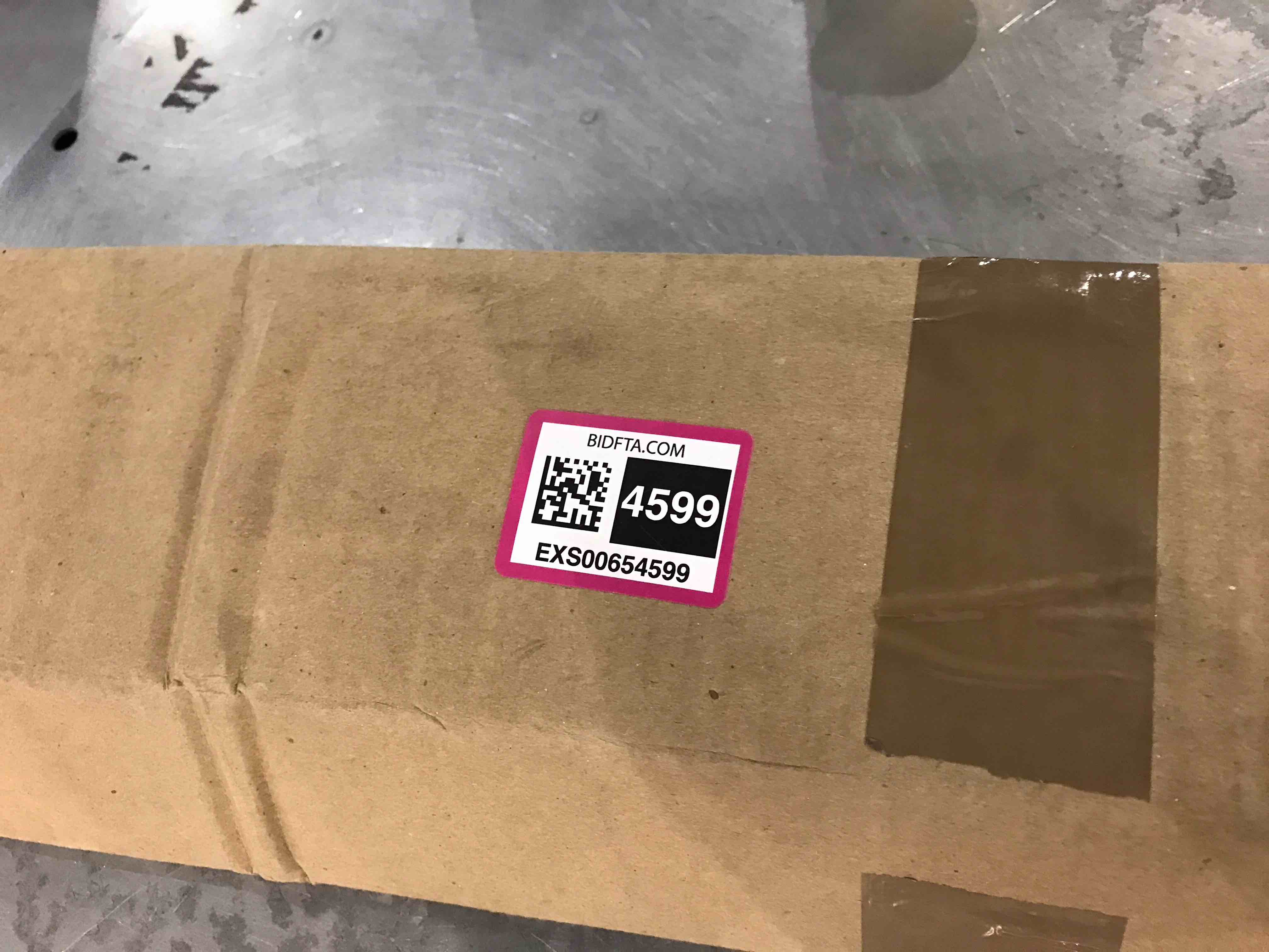 https://s3.amazonaws.com/lotting-images-prod/BargainHunt/EXS00654599_1706793100045.jpeg