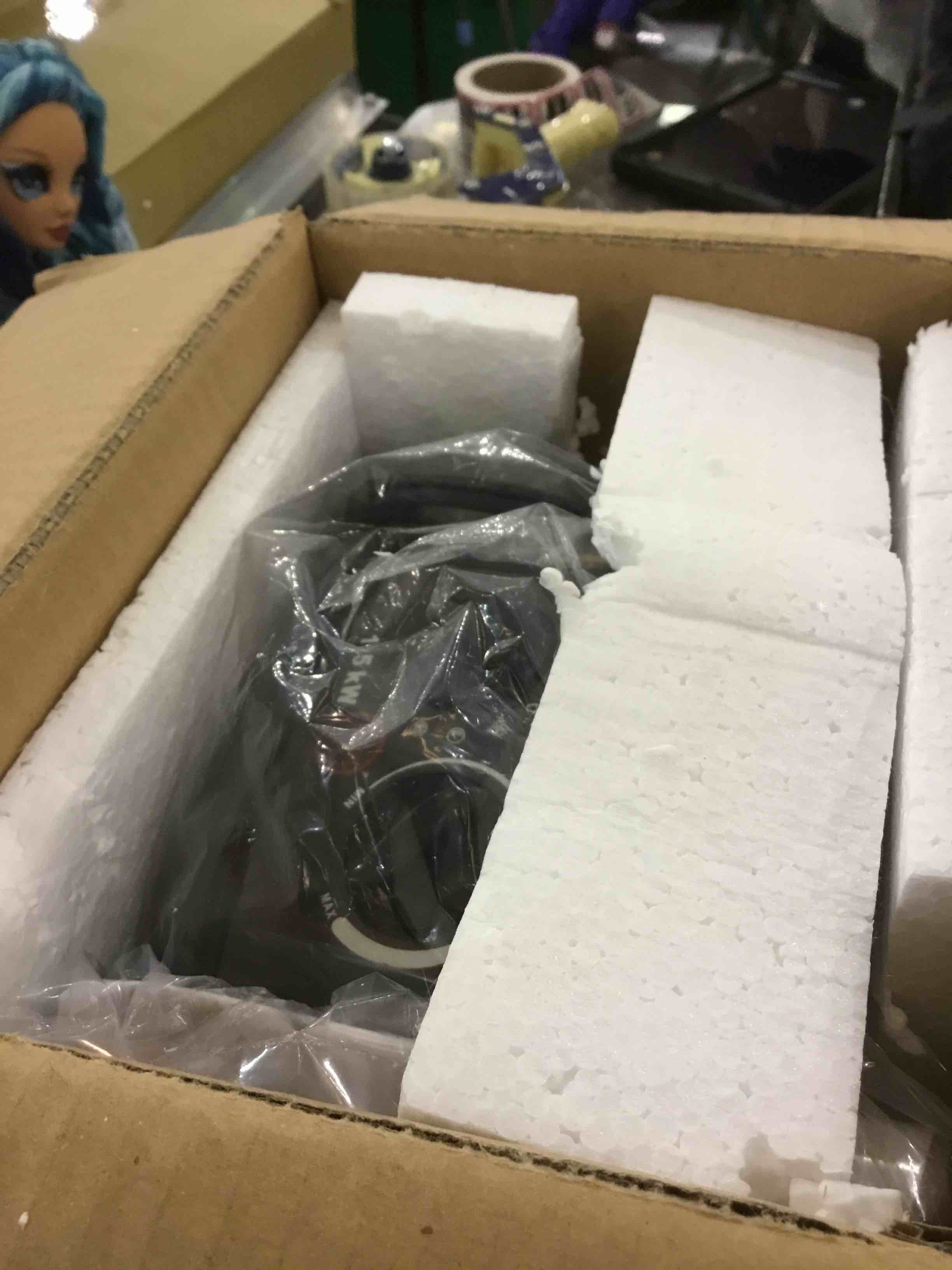 https://s3.amazonaws.com/lotting-images-prod/BargainHunt/EXS00654917_1707146206366.jpeg