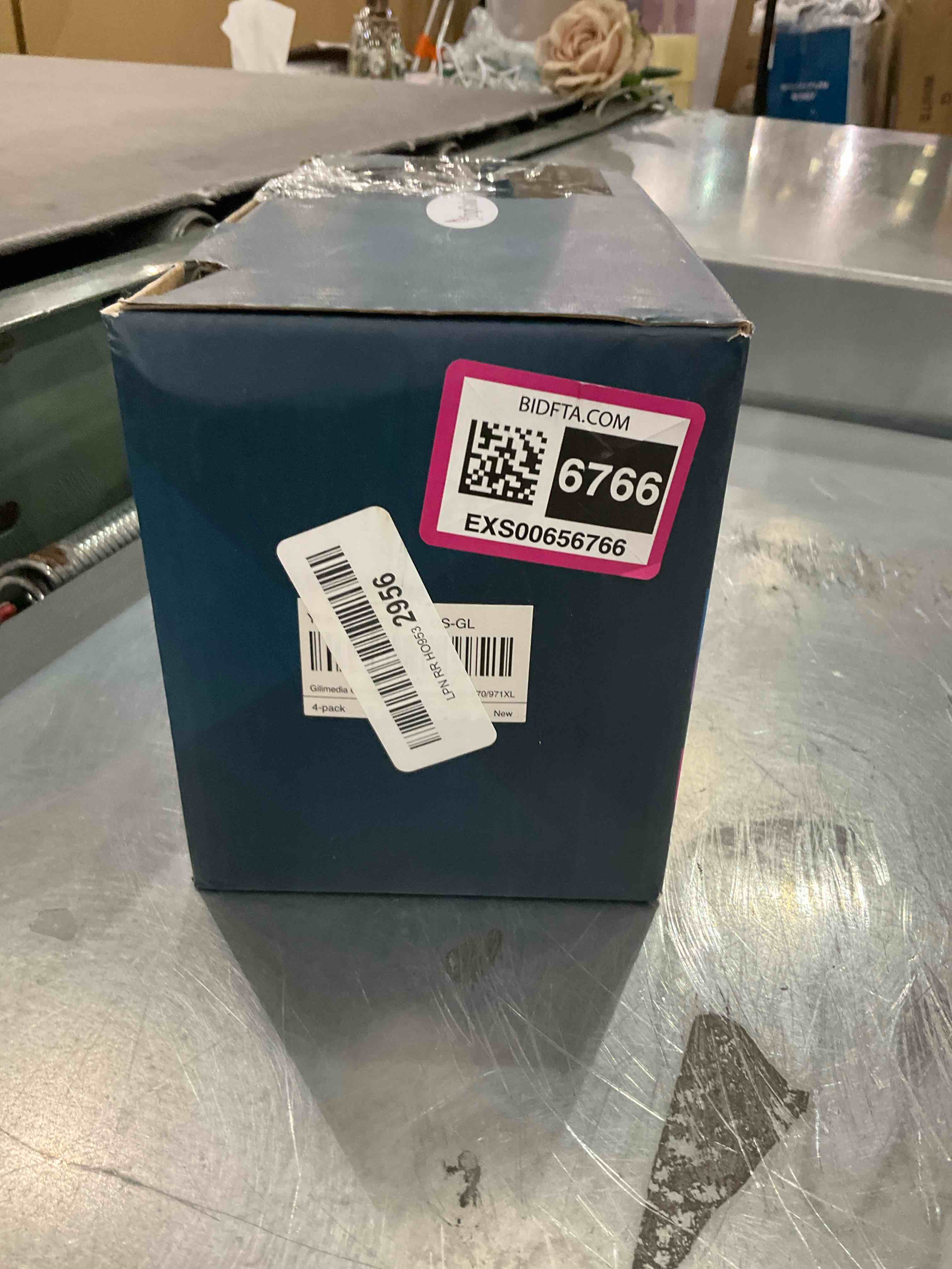 https://s3.amazonaws.com/lotting-images-prod/BargainHunt/EXS00656766_1706626468013.jpeg